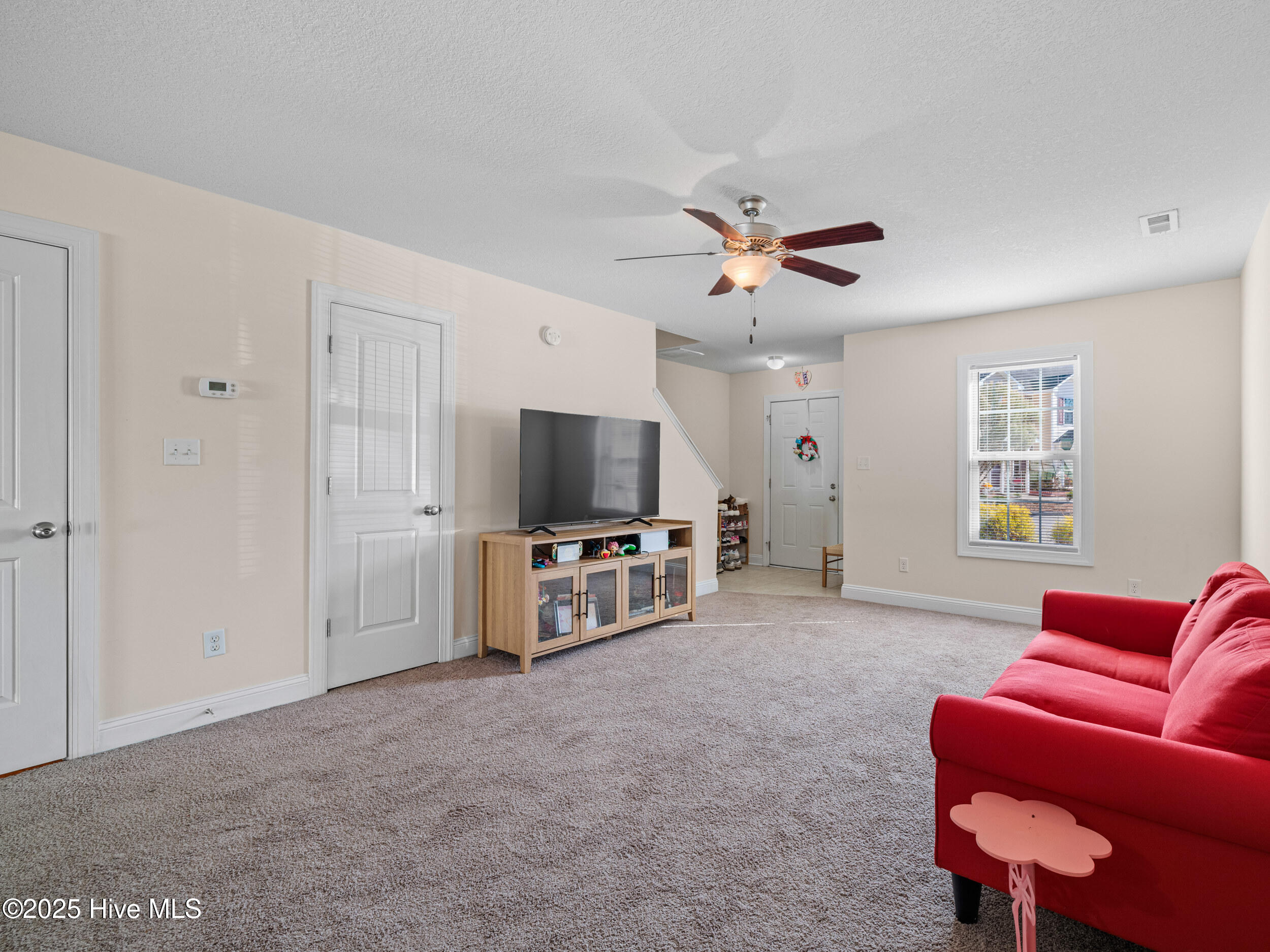 145 W Murrow Lane
