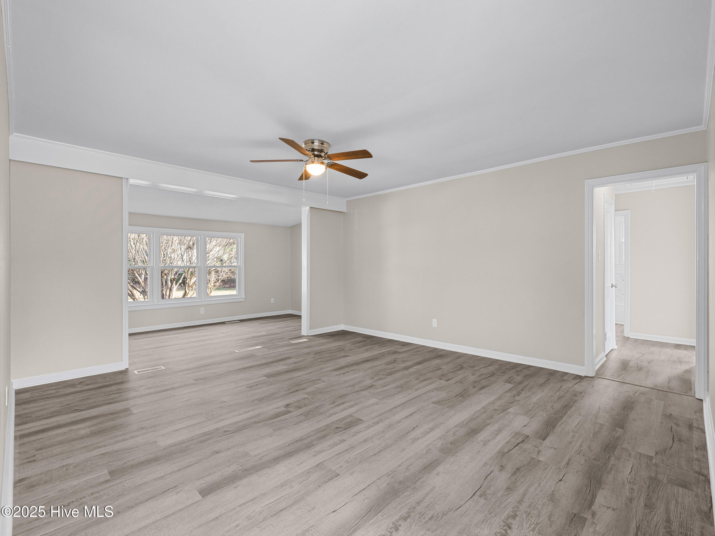 402 New River Drive