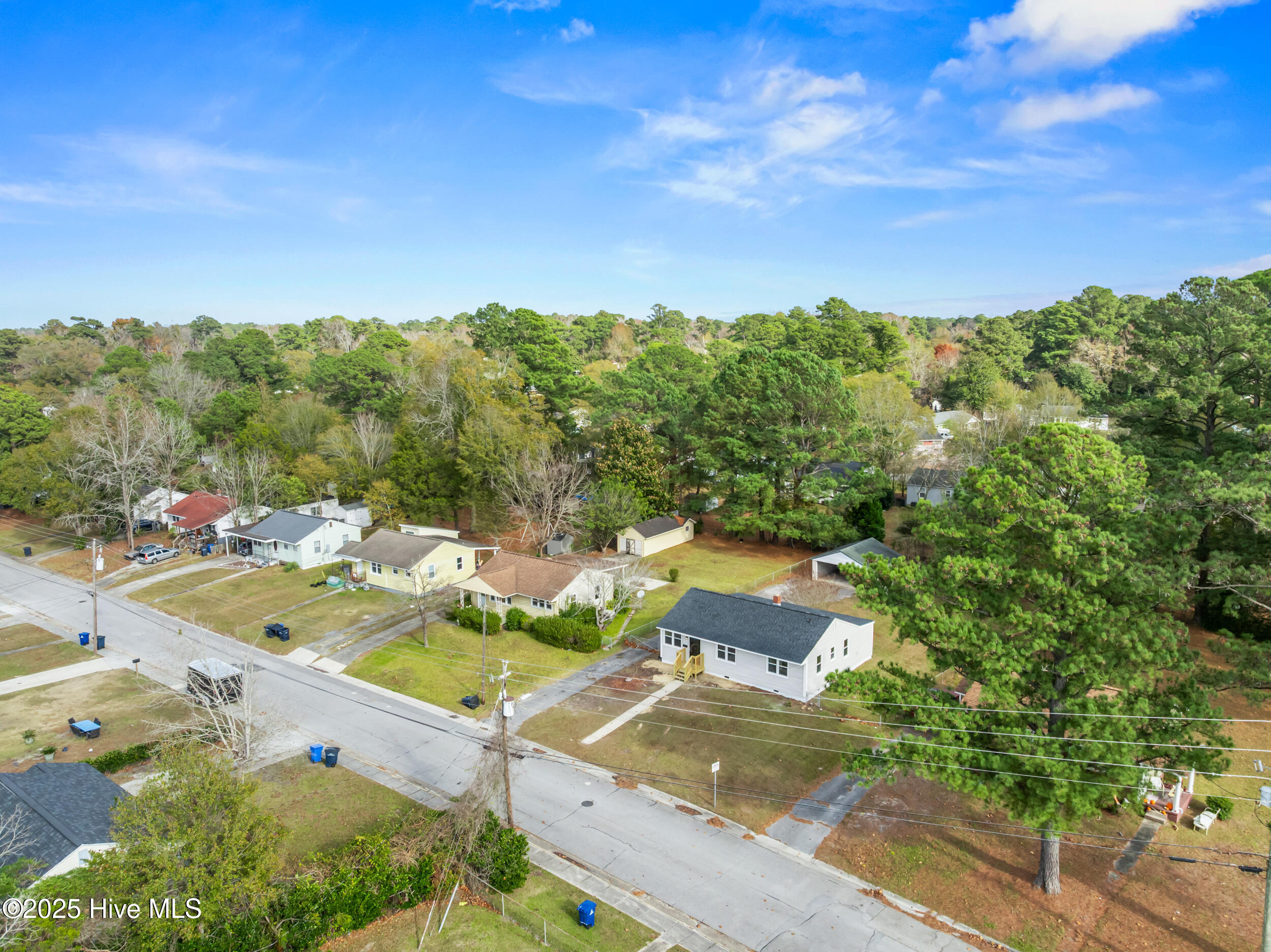 402 New River Drive