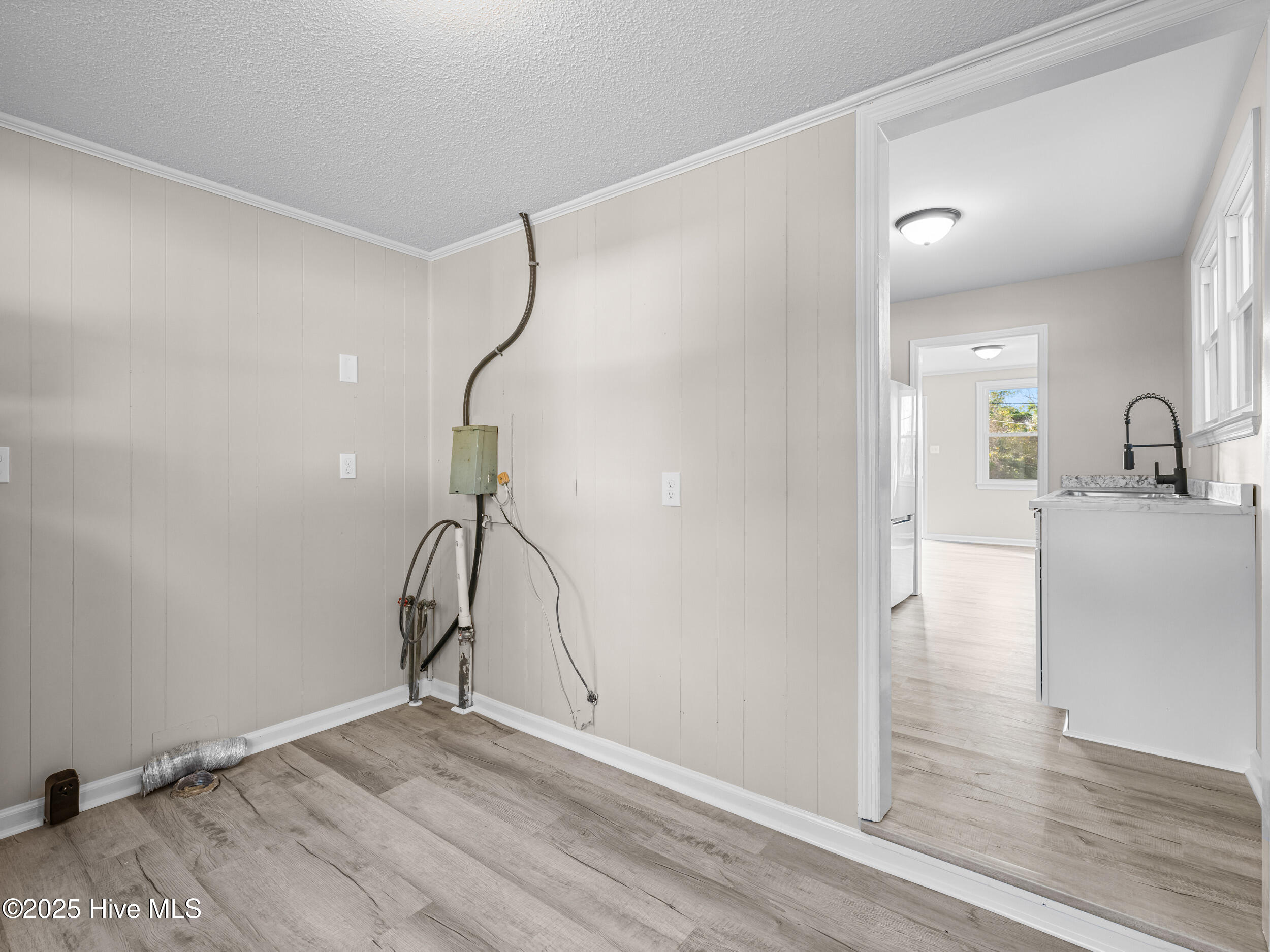 402 New River Drive