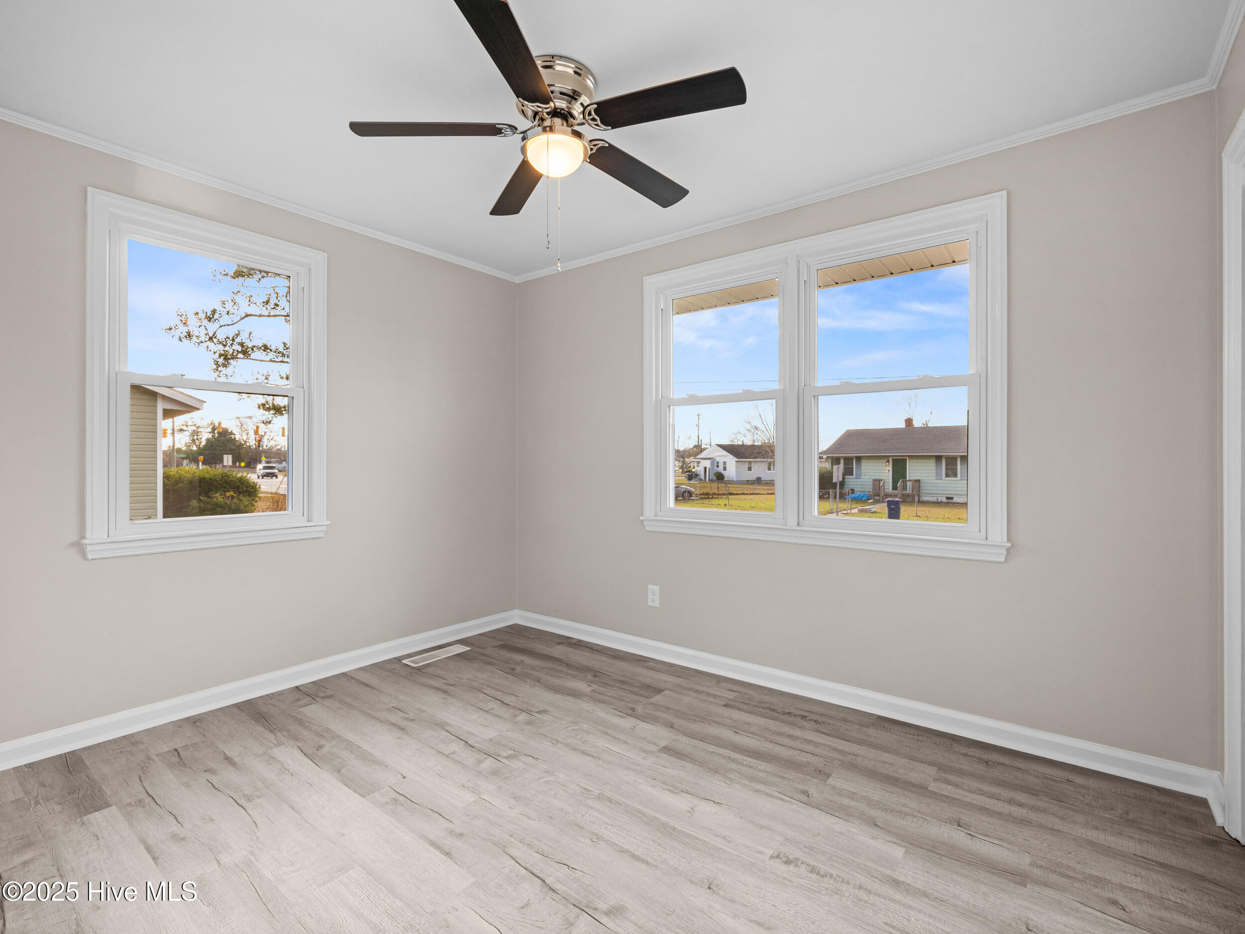 402 New River Drive