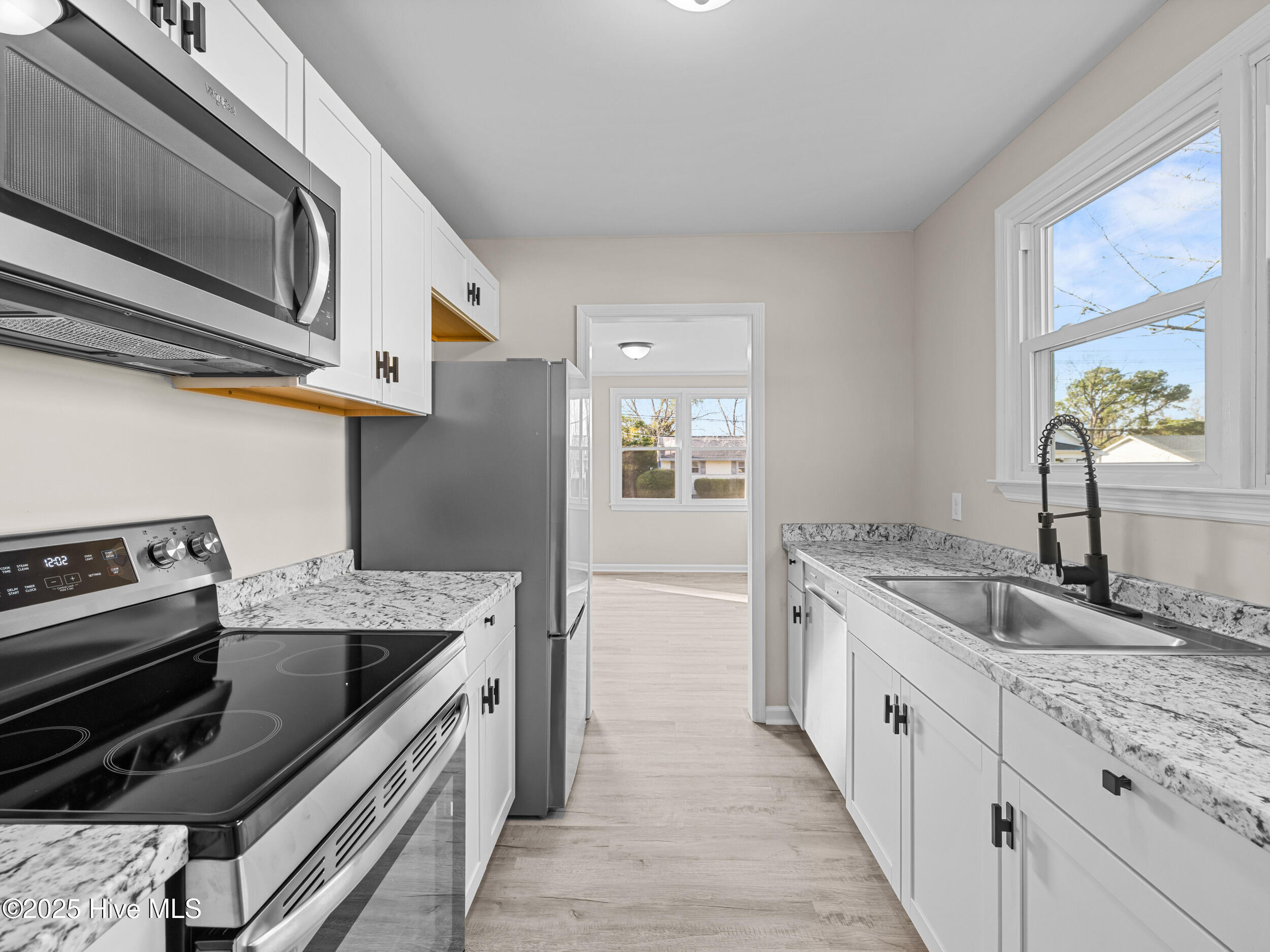 402 New River Drive