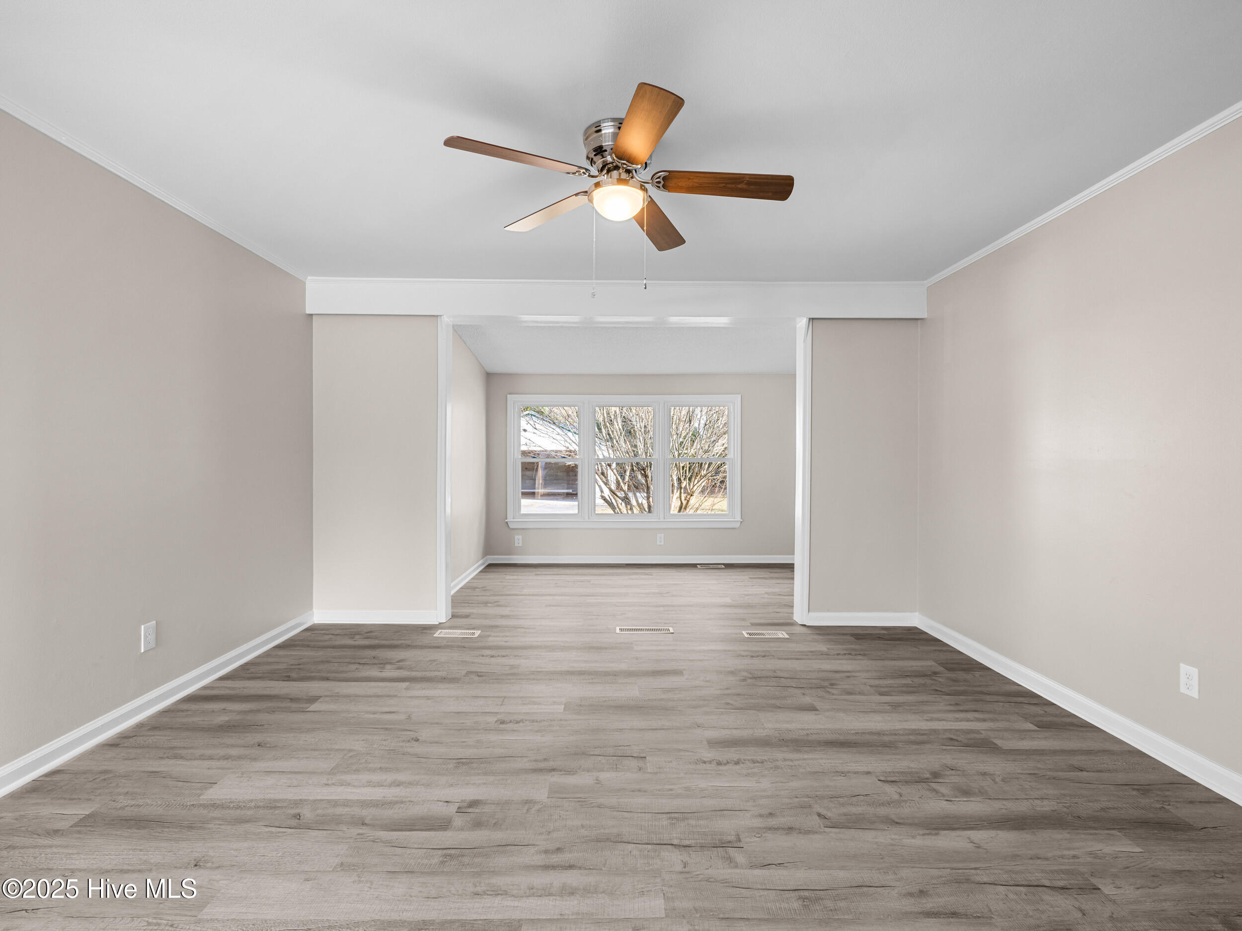 402 New River Drive