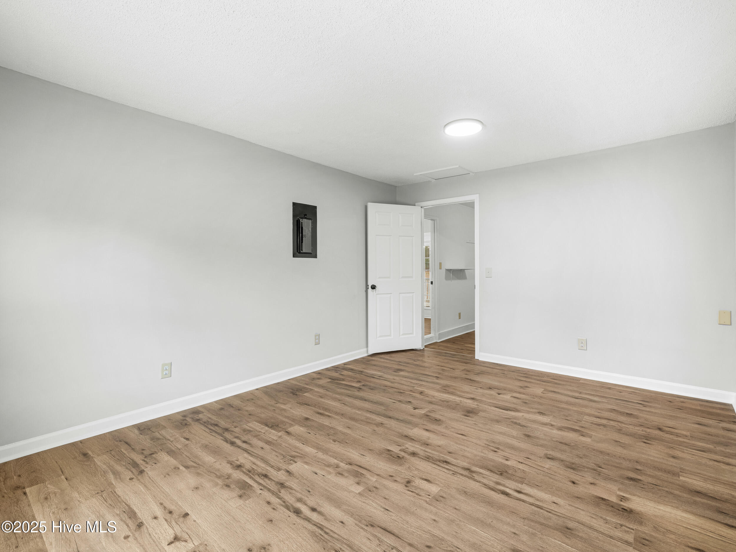 203 Devon Court