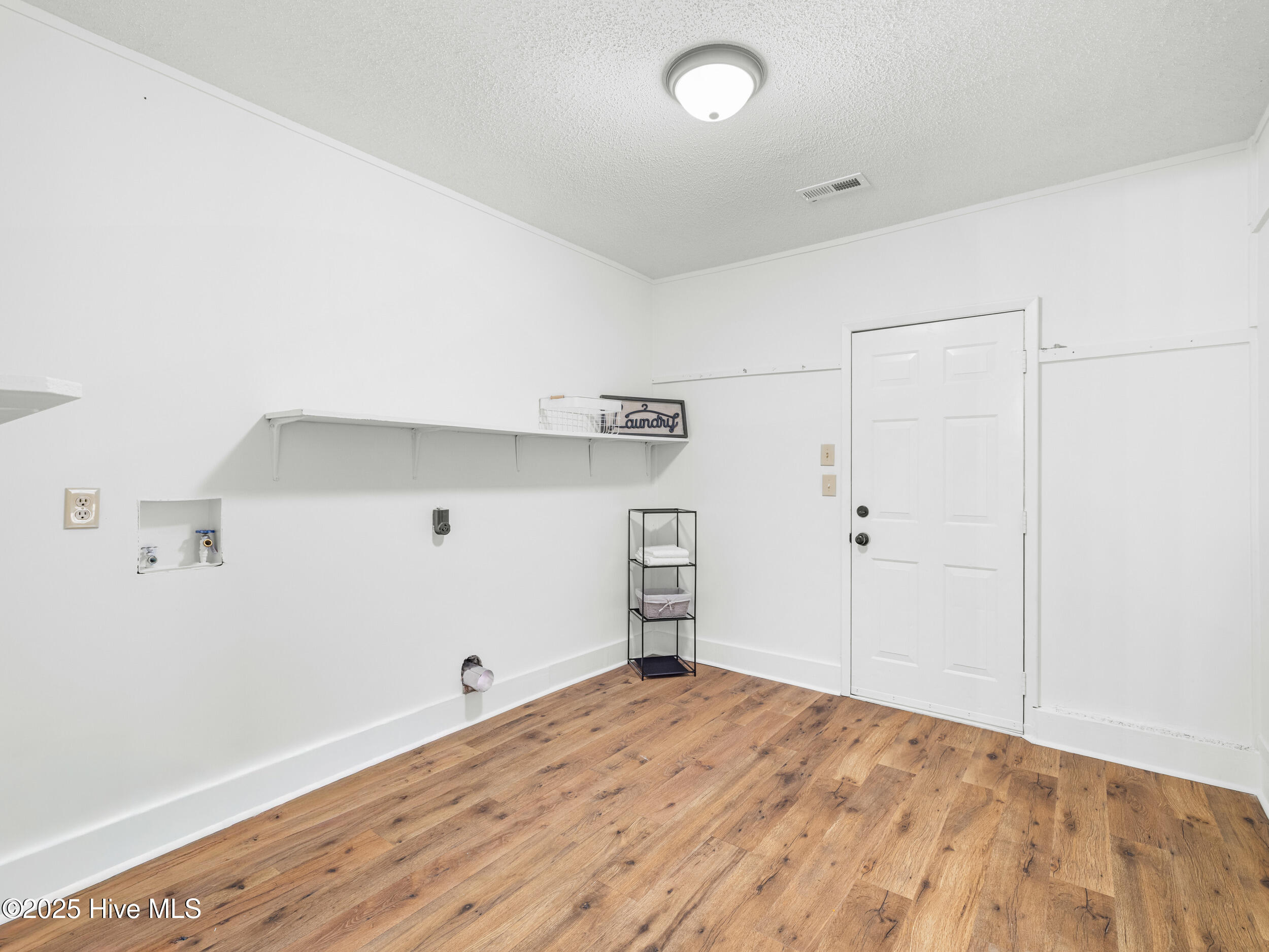 203 Devon Court