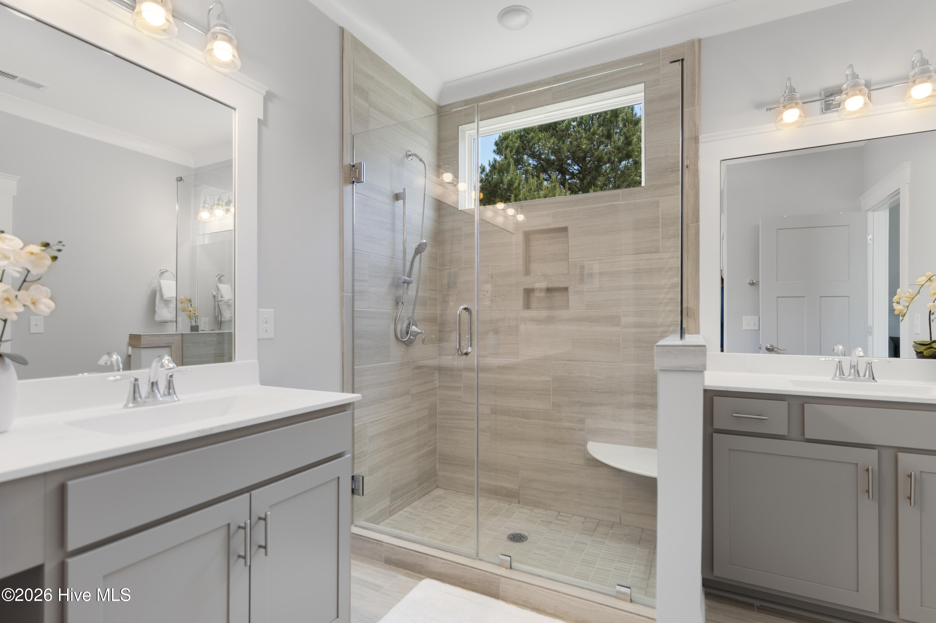 172 Everett Park Trail