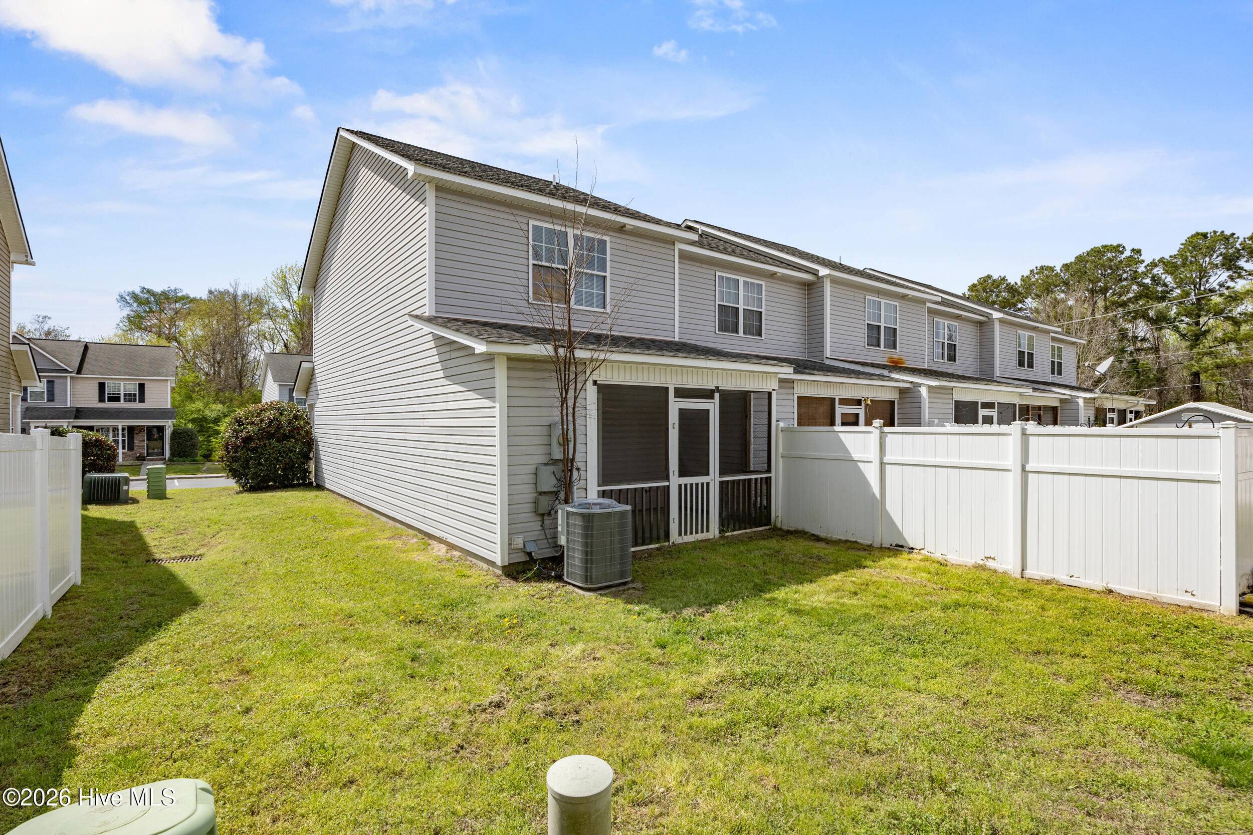 27 E Doris Avenue 111