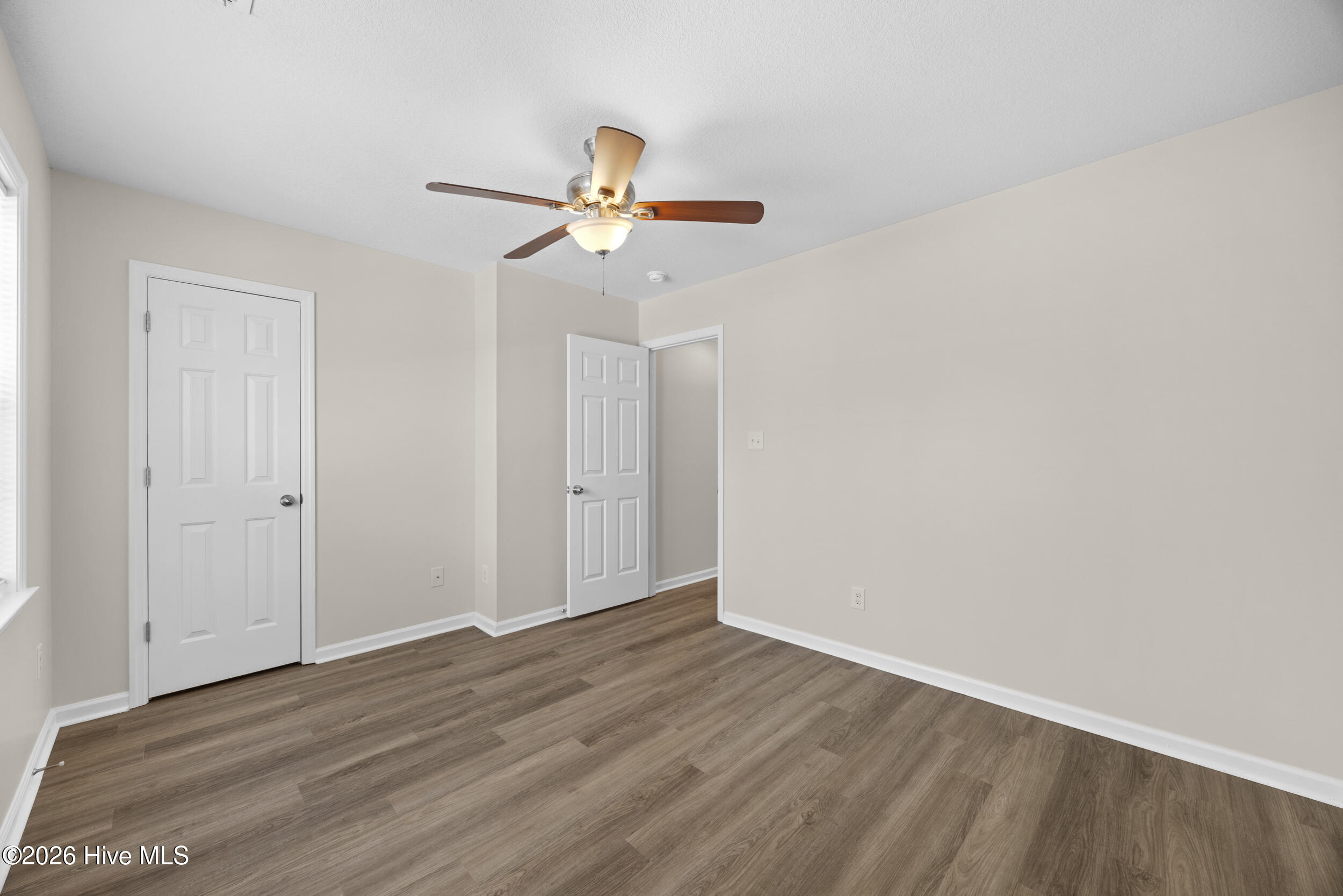 27 E Doris Avenue 111
