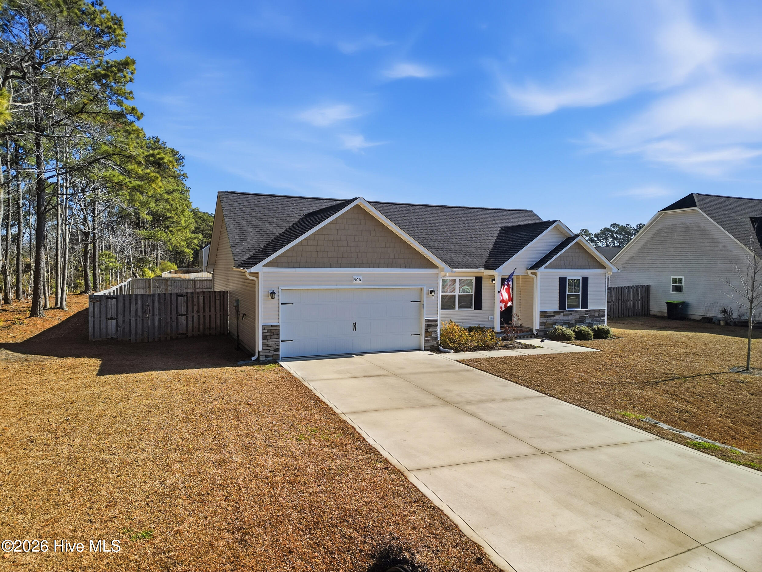 306 Waylon Way