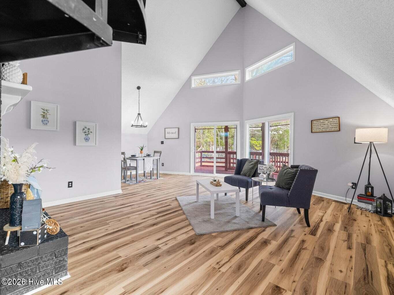 650 Queens Creek Road