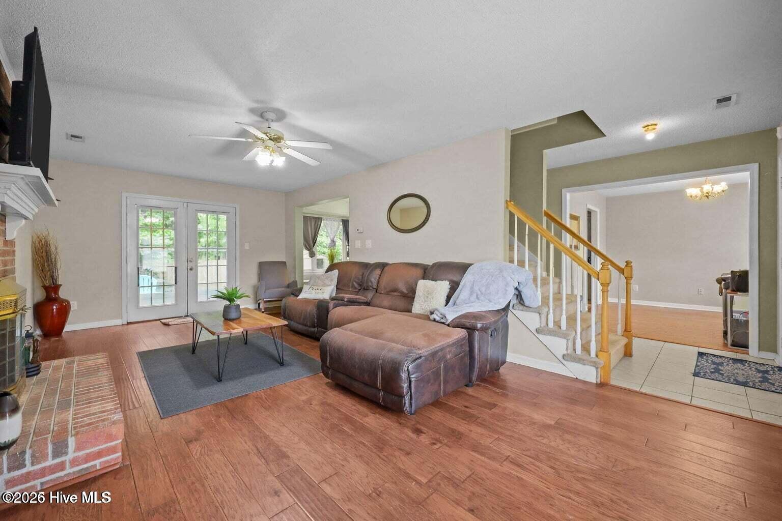 120 Winthrope Way