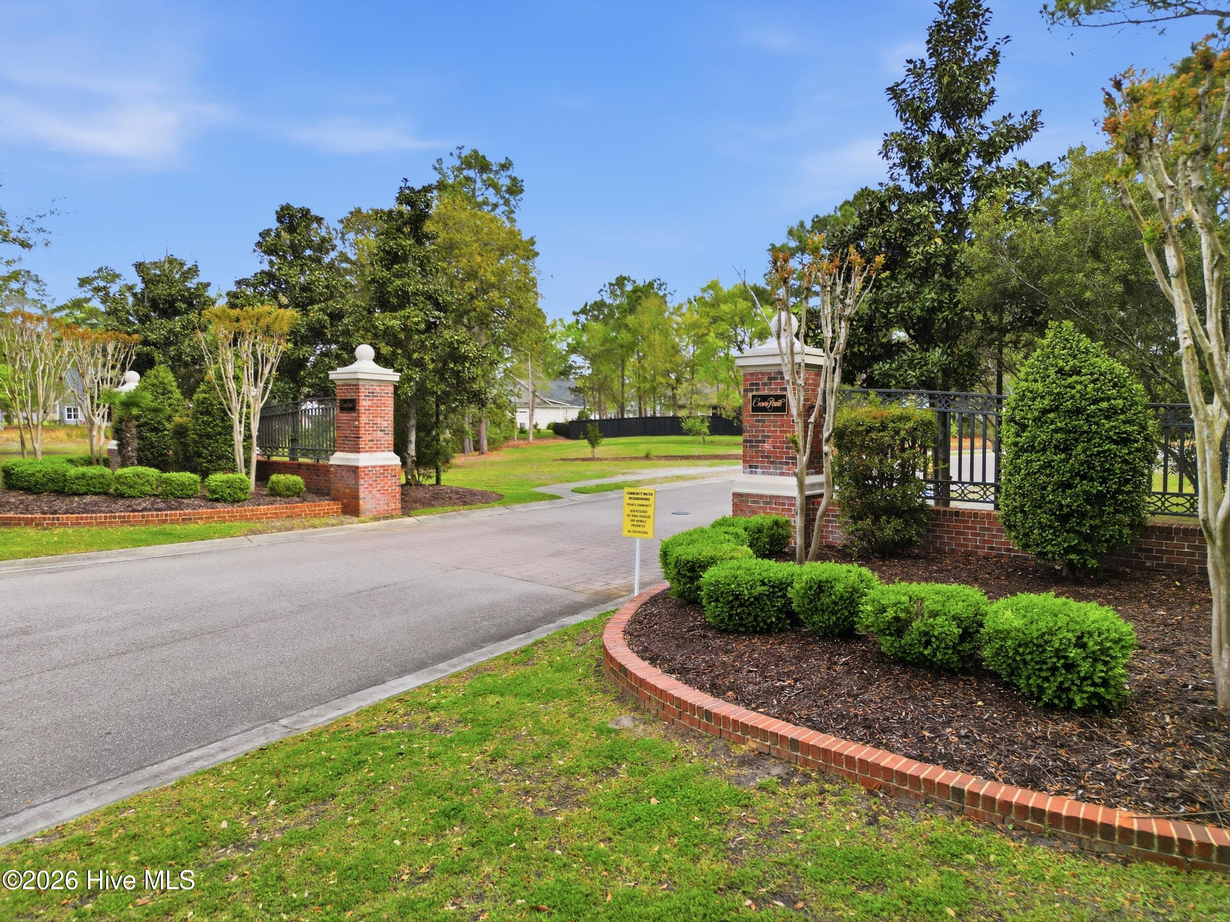 40 Stonegate Circle