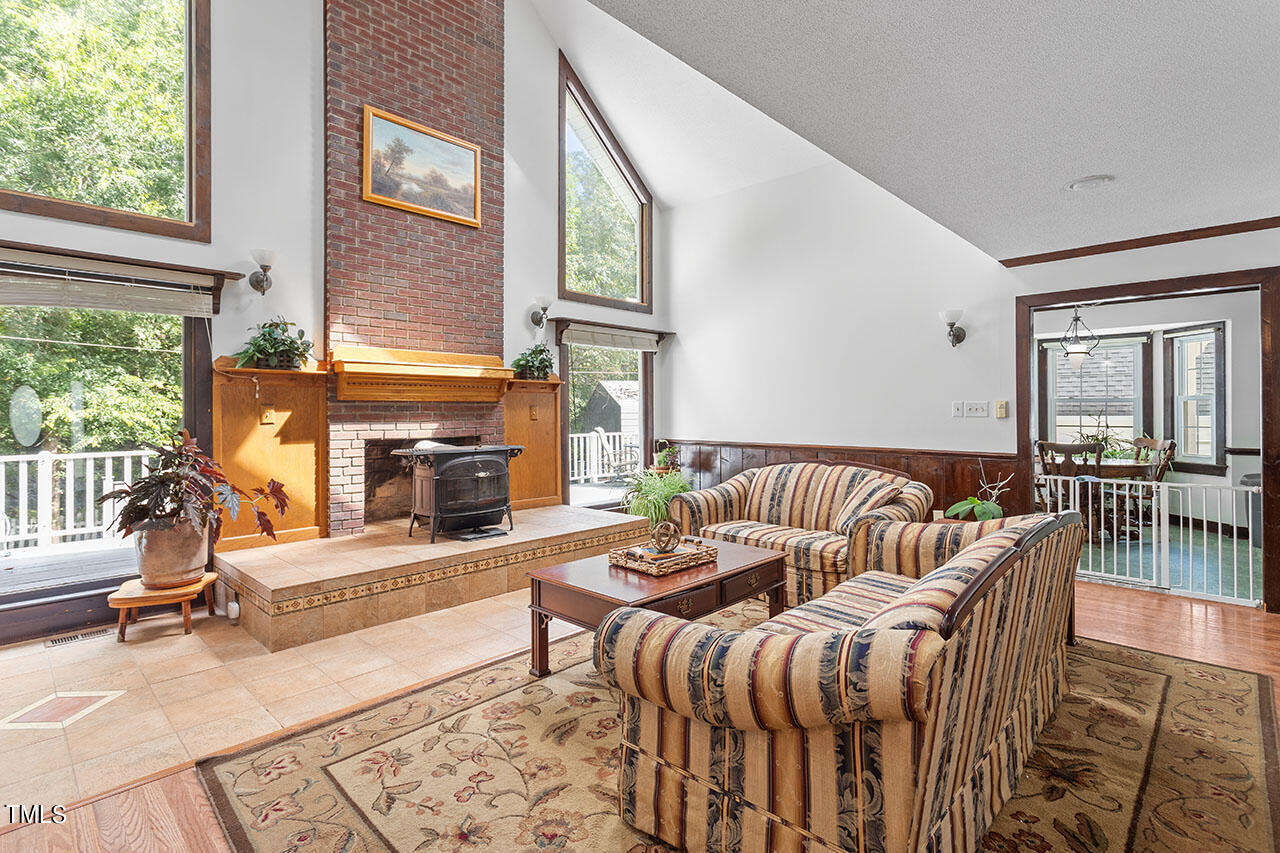 183 Lake Eva Marie Drive