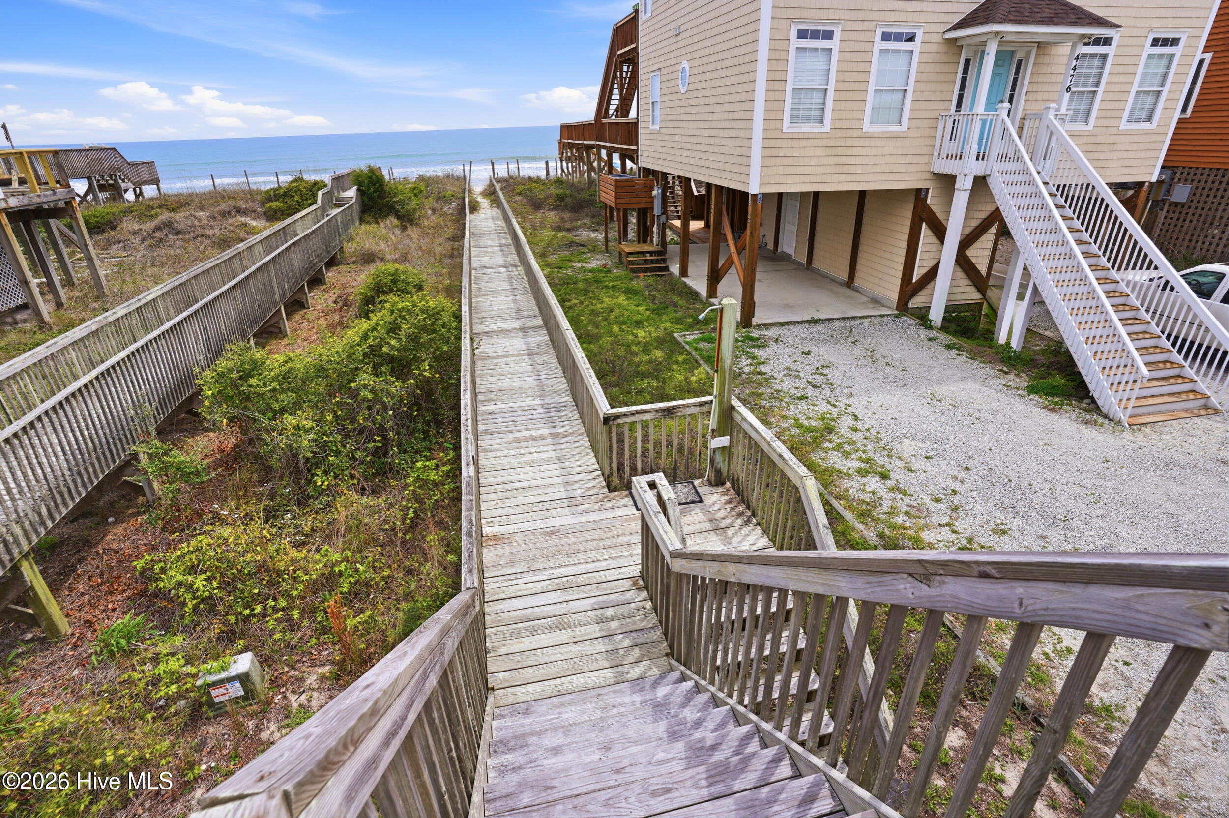 4478 Island Drive