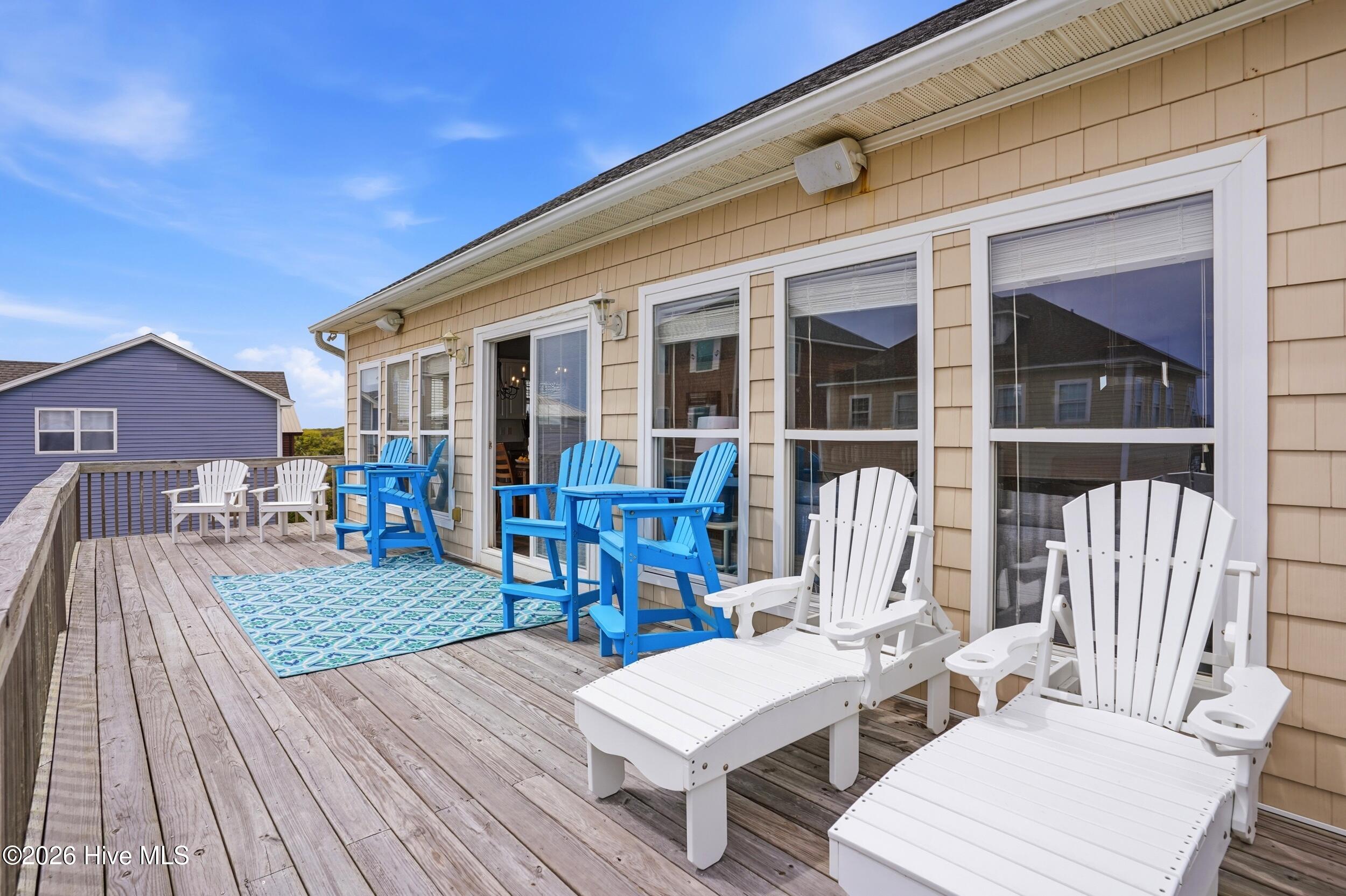 4478 Island Drive