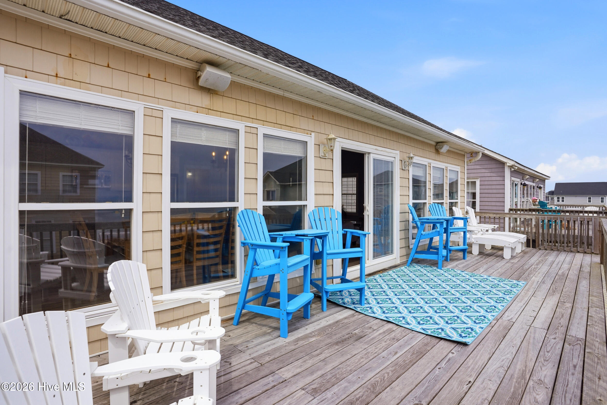 4478 Island Drive