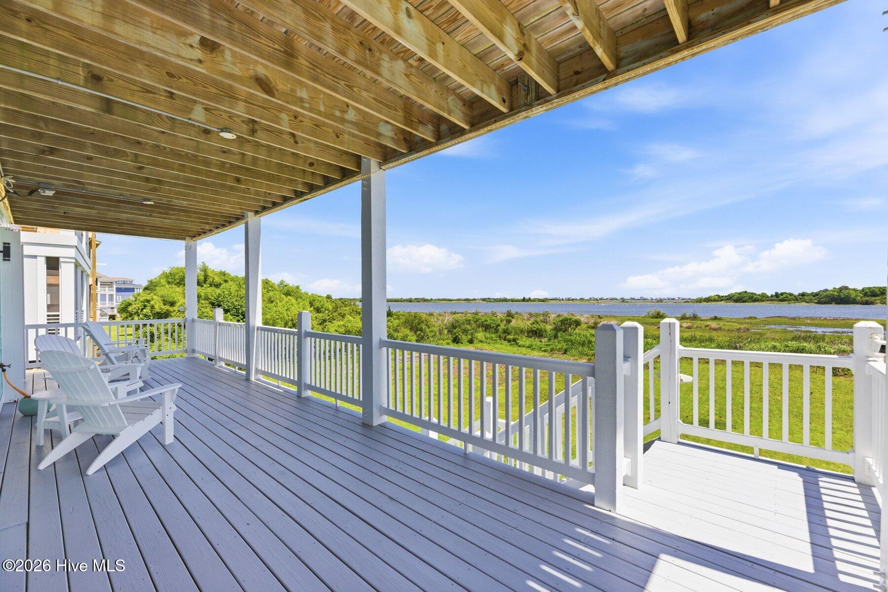 237 Marshside Landing