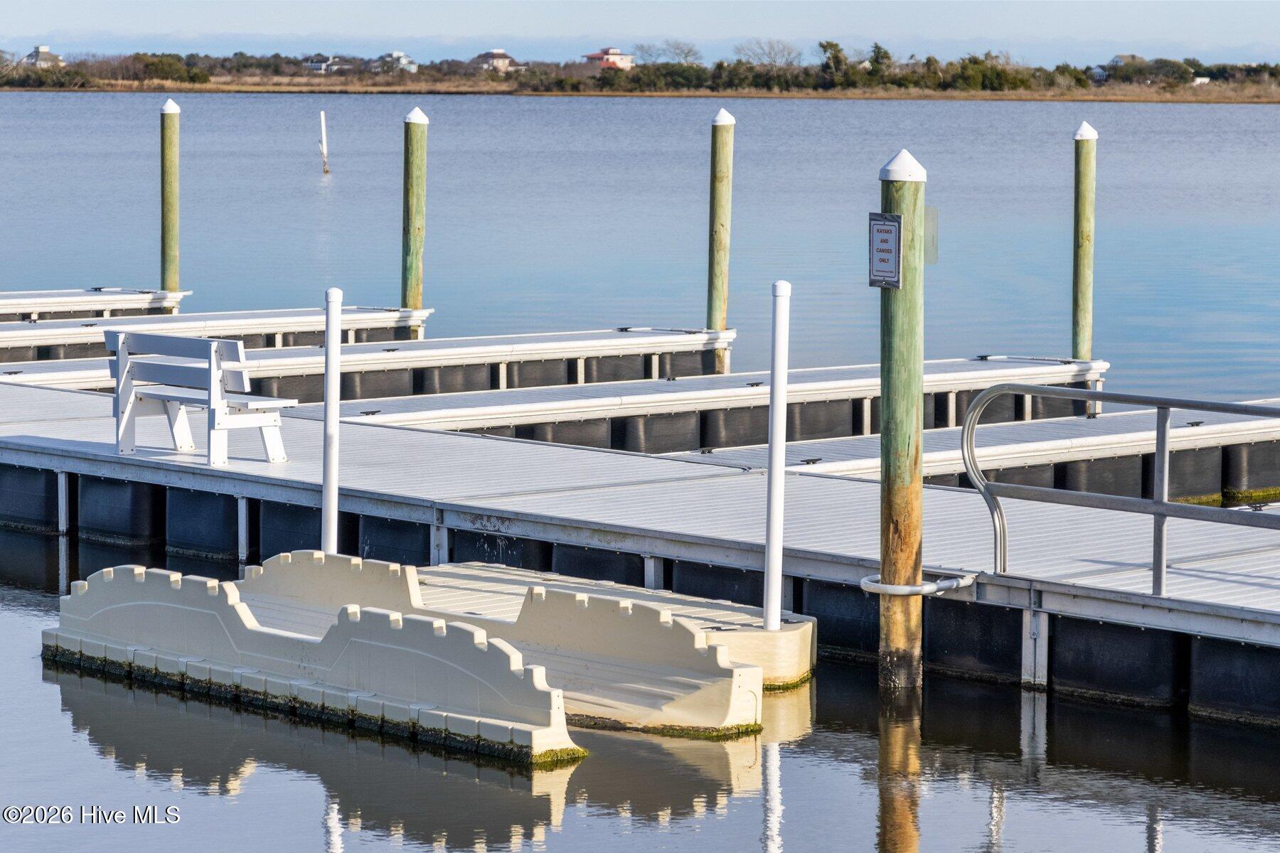 237 Marshside Landing