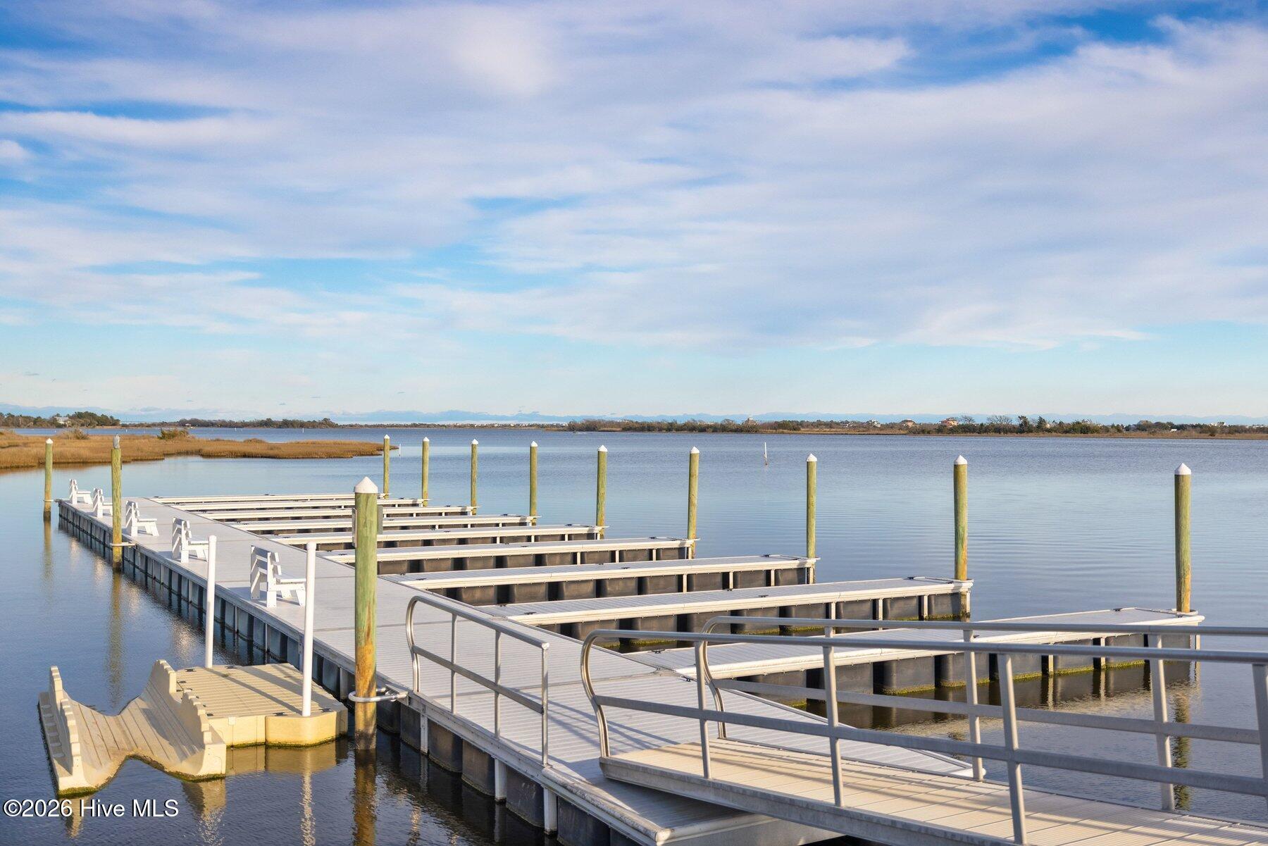 237 Marshside Landing