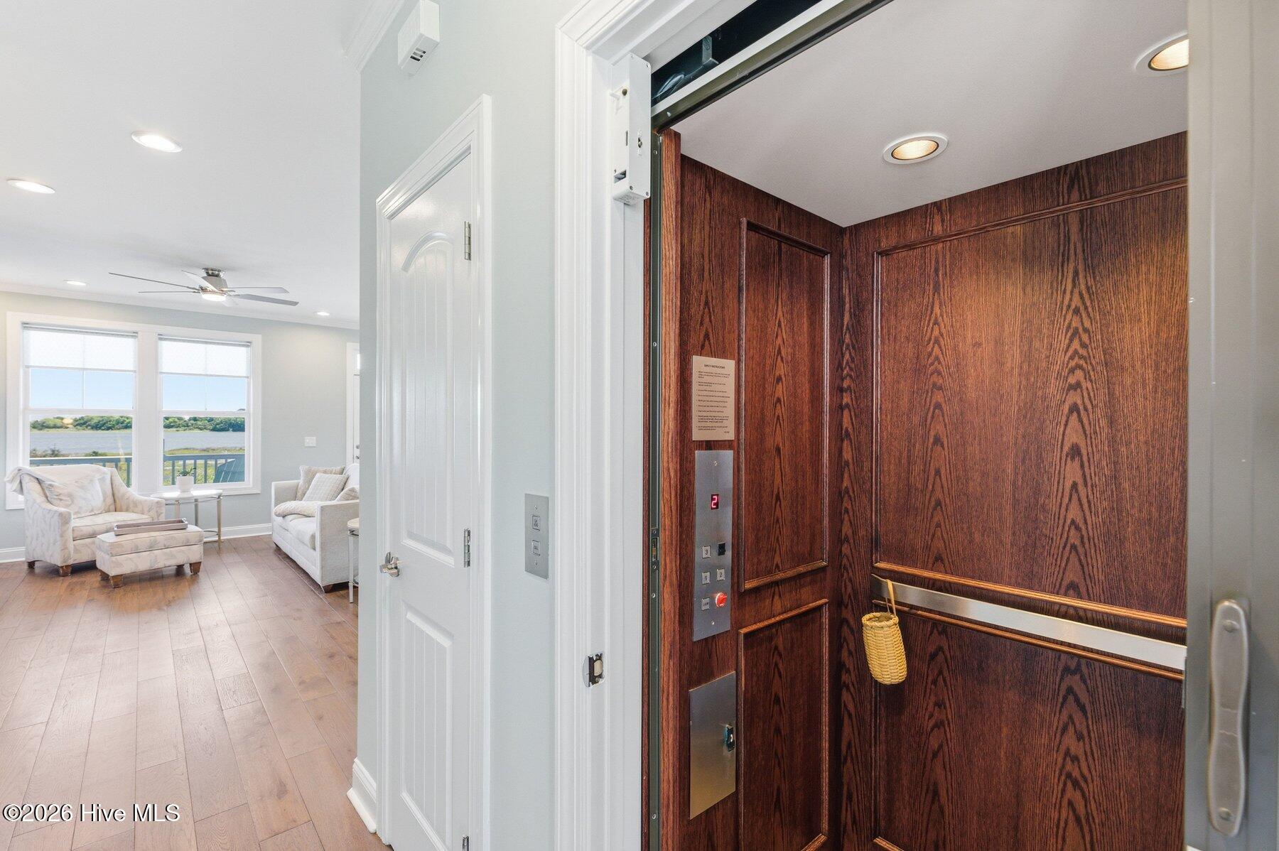 237 Marshside Landing