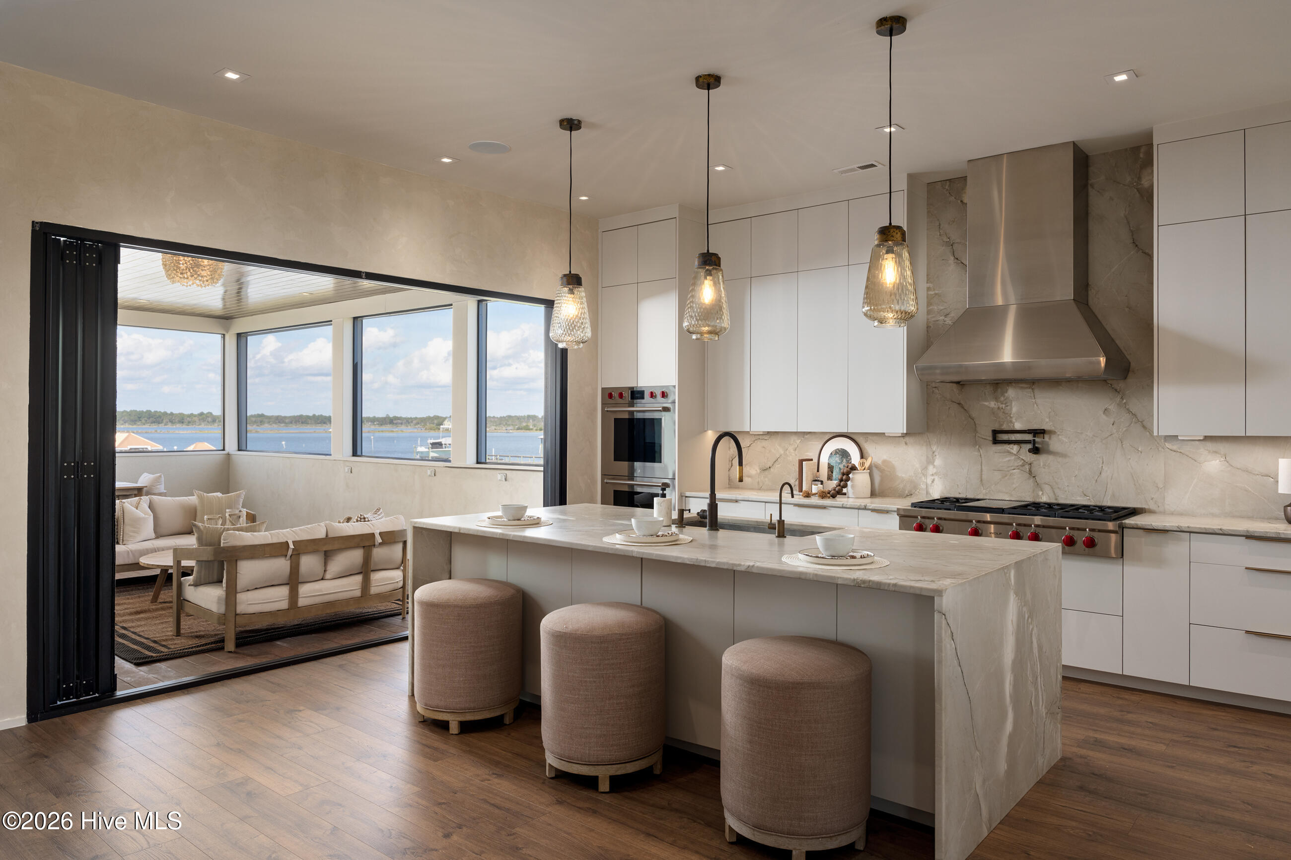 23 Sailview Drive