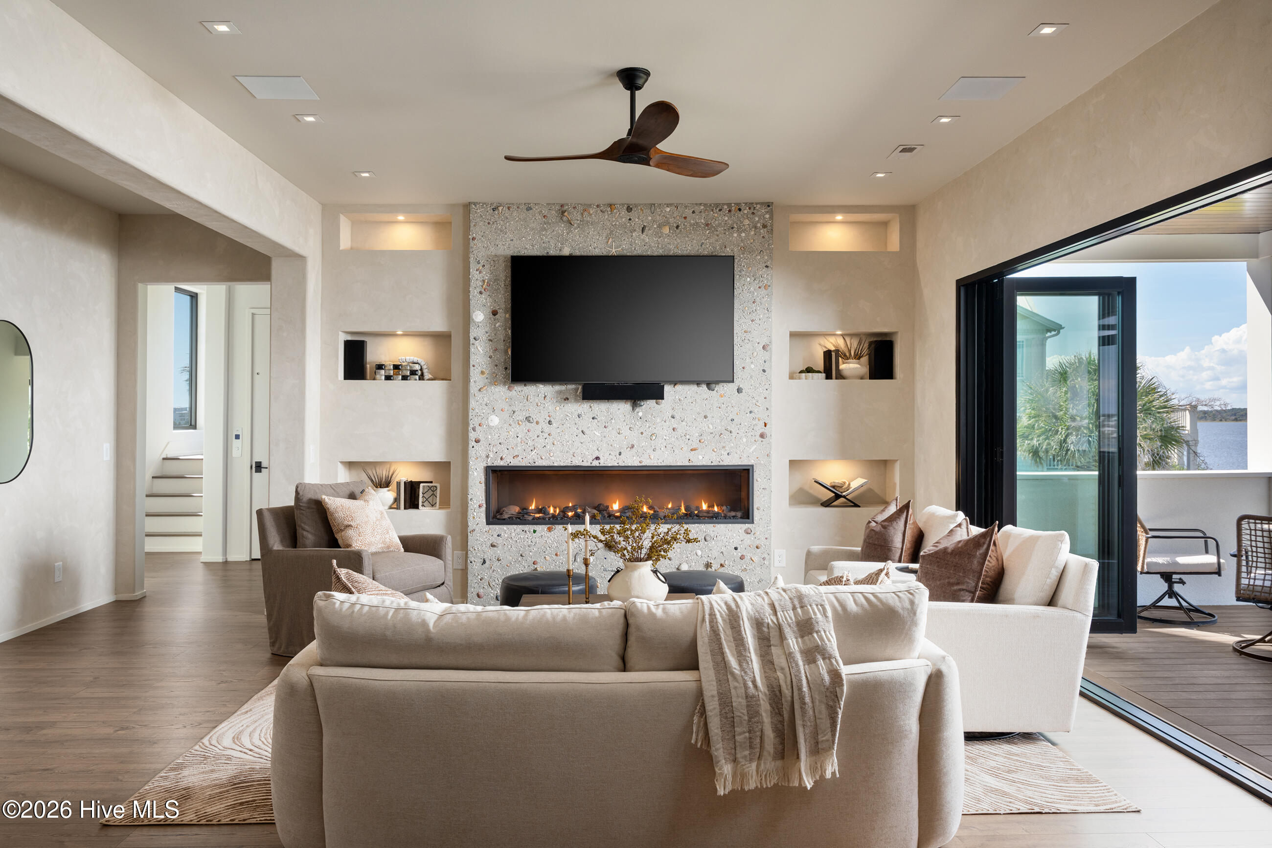 23 Sailview Drive