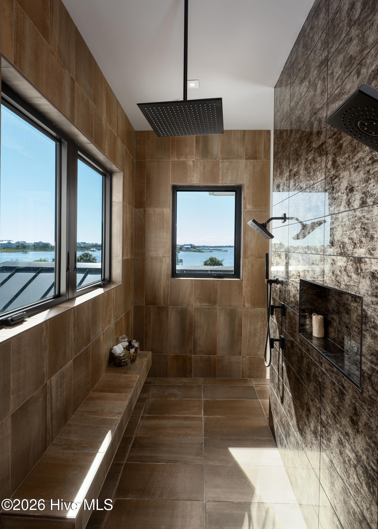23 Sailview Drive