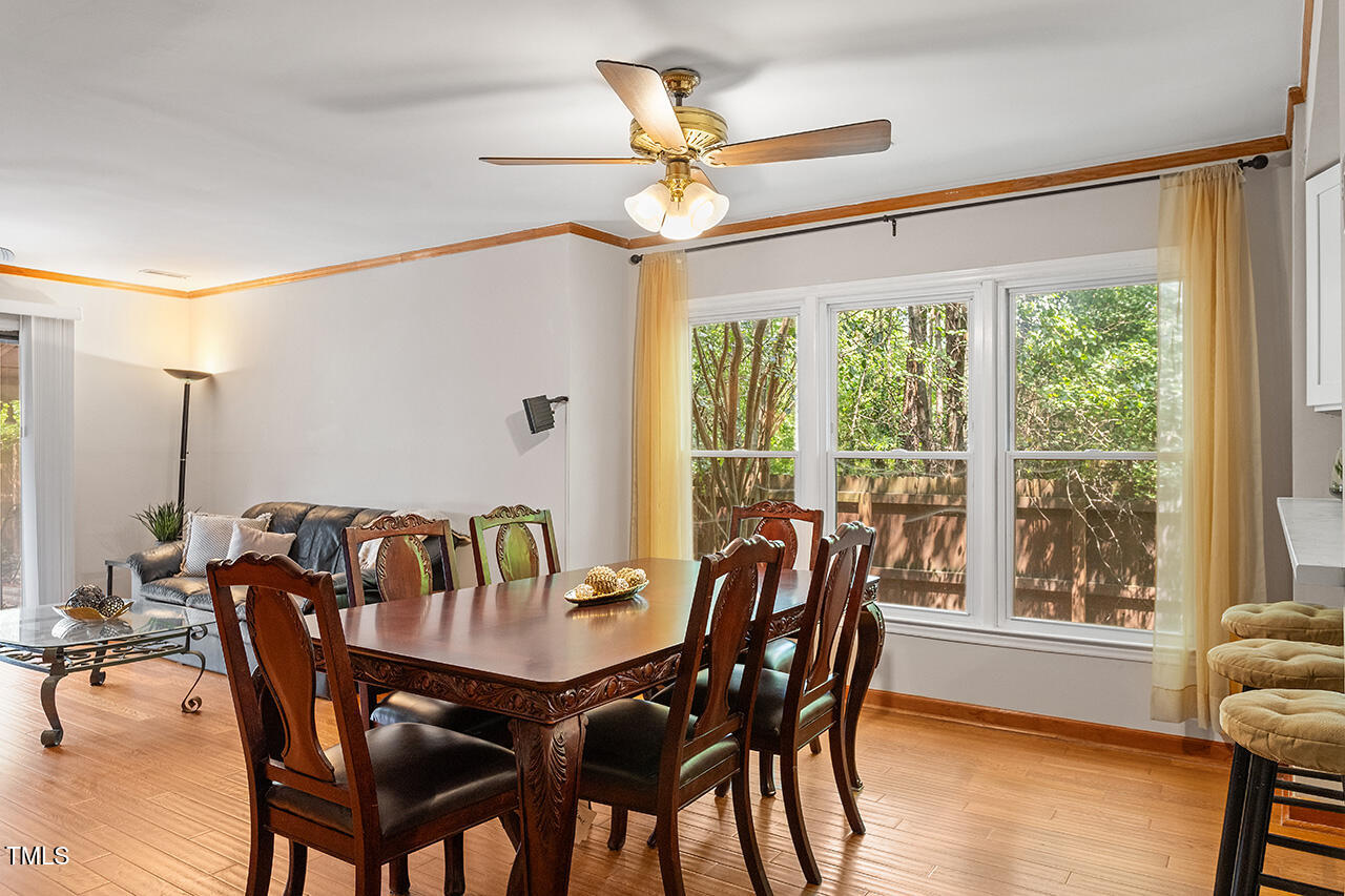 3423 Balfour E