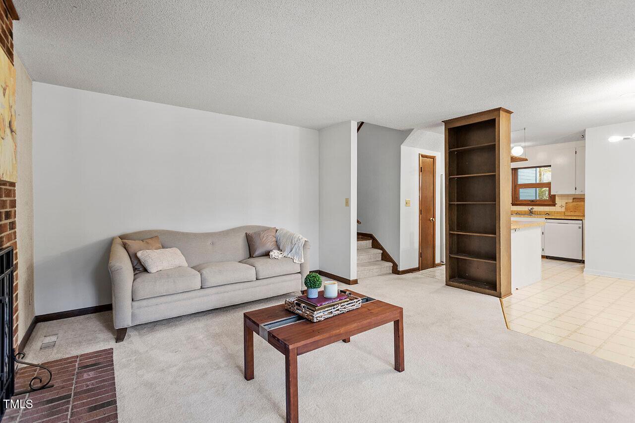 1229 Gatehouse Drive