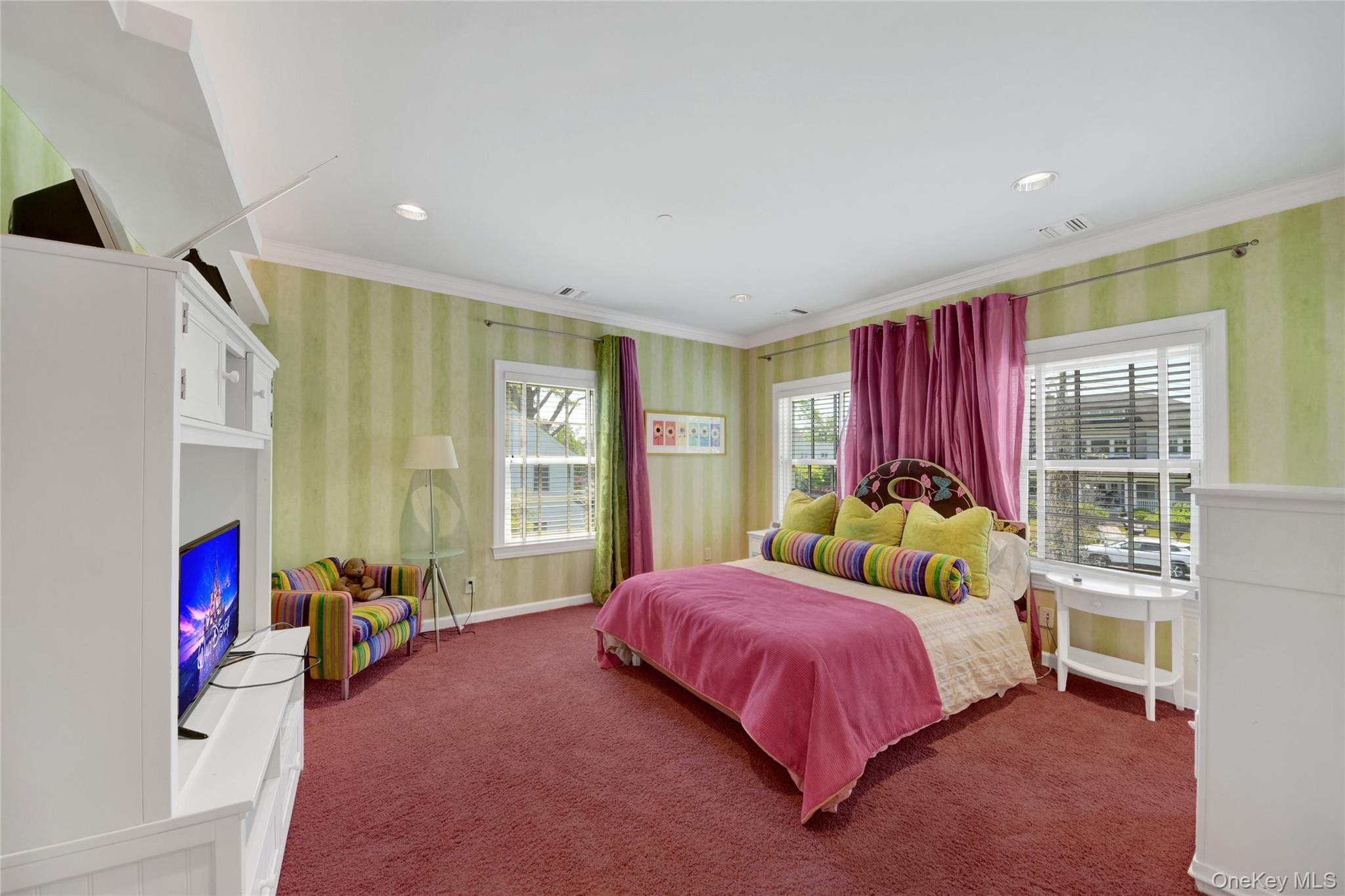 4 Griffen Drive