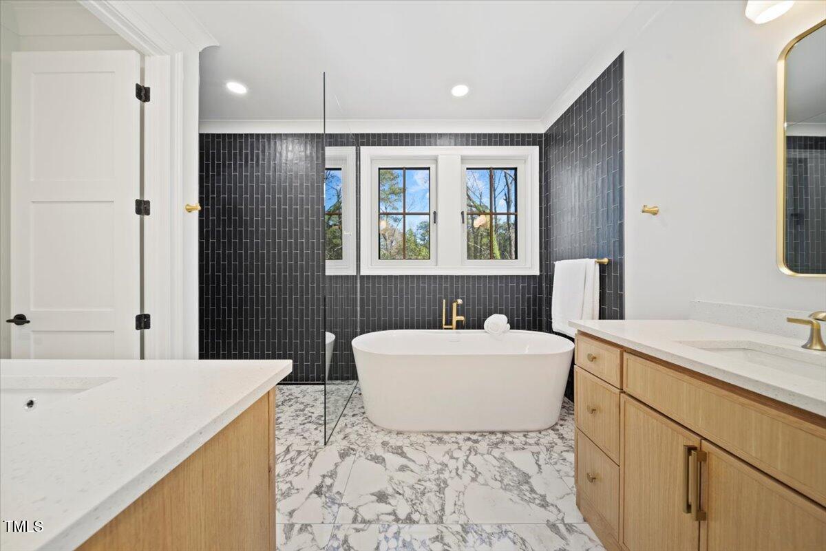 1232 Somerset Road