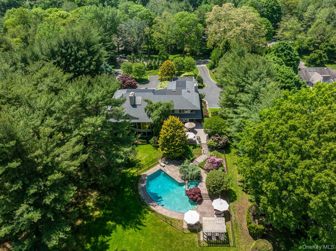 5 Coachmans Court