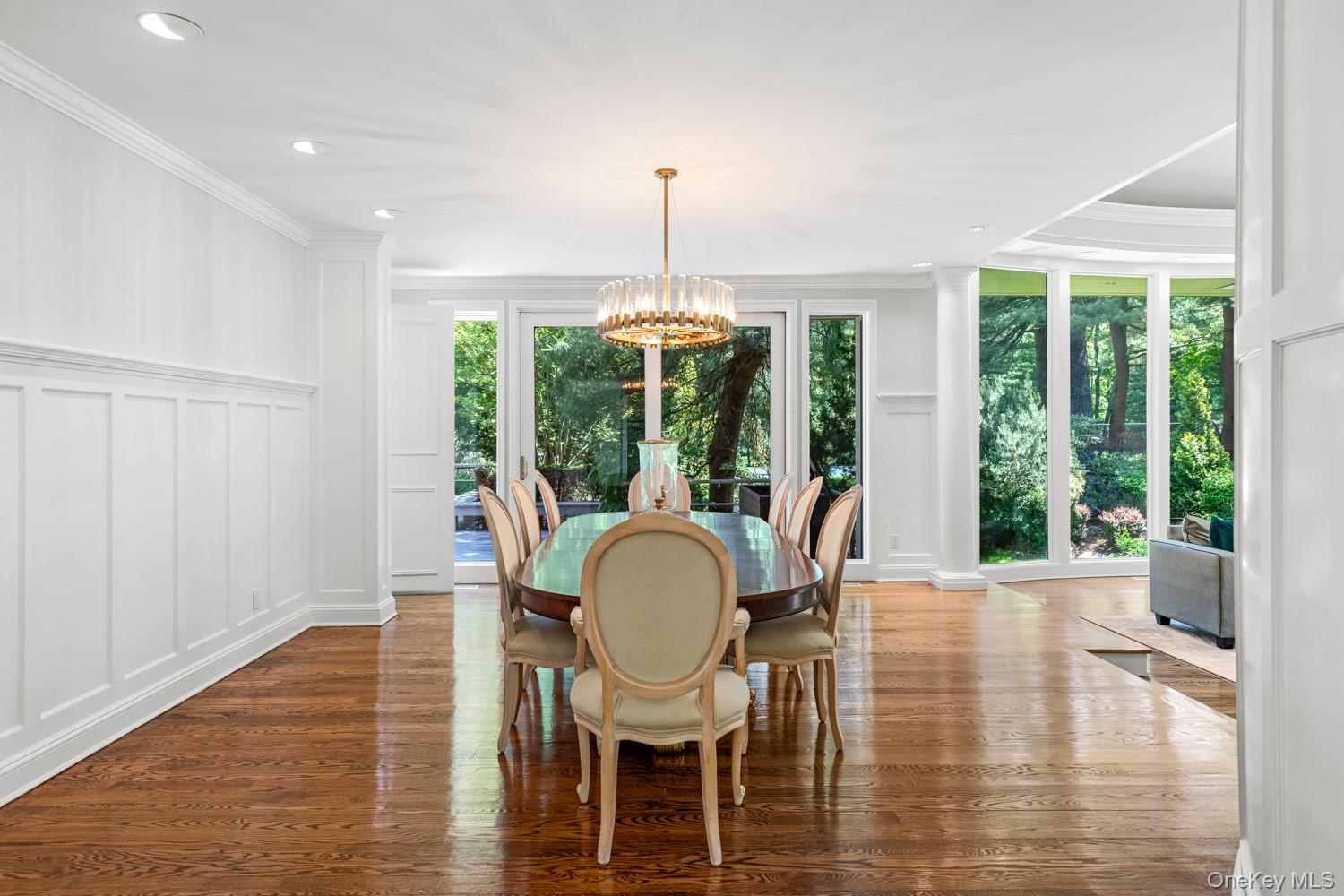 5 Coachmans Court