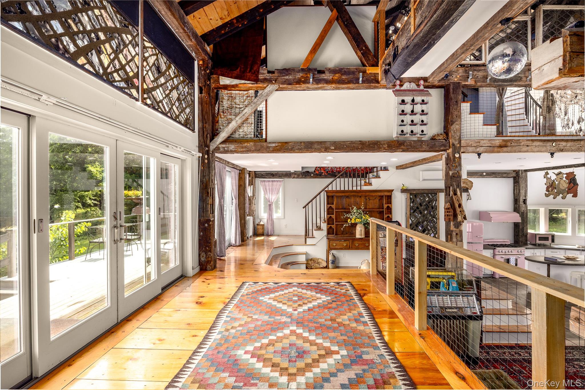 5 Downer Lane