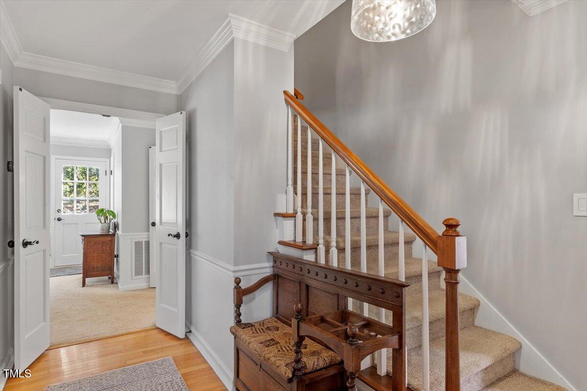 7004 Cedar Bend Court