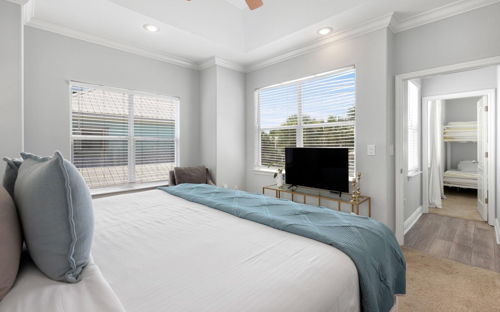 279 Ventana Boulevard