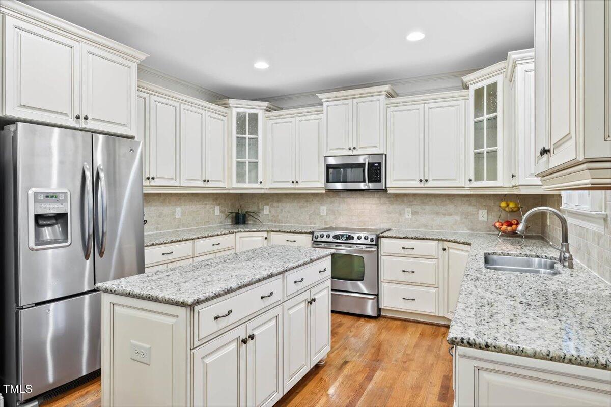 4104 Hampton Park Way