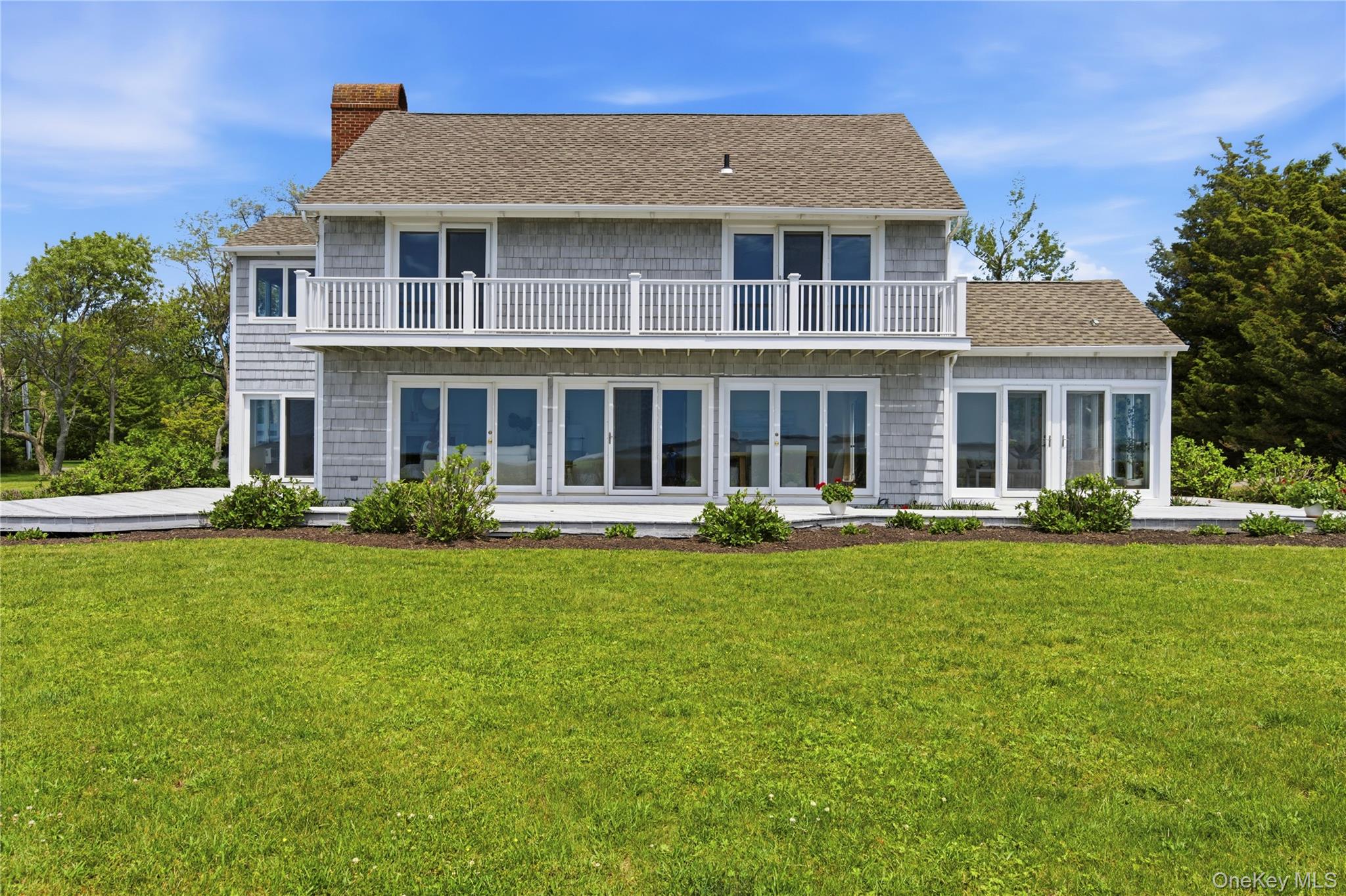 90 Peconic Avenue