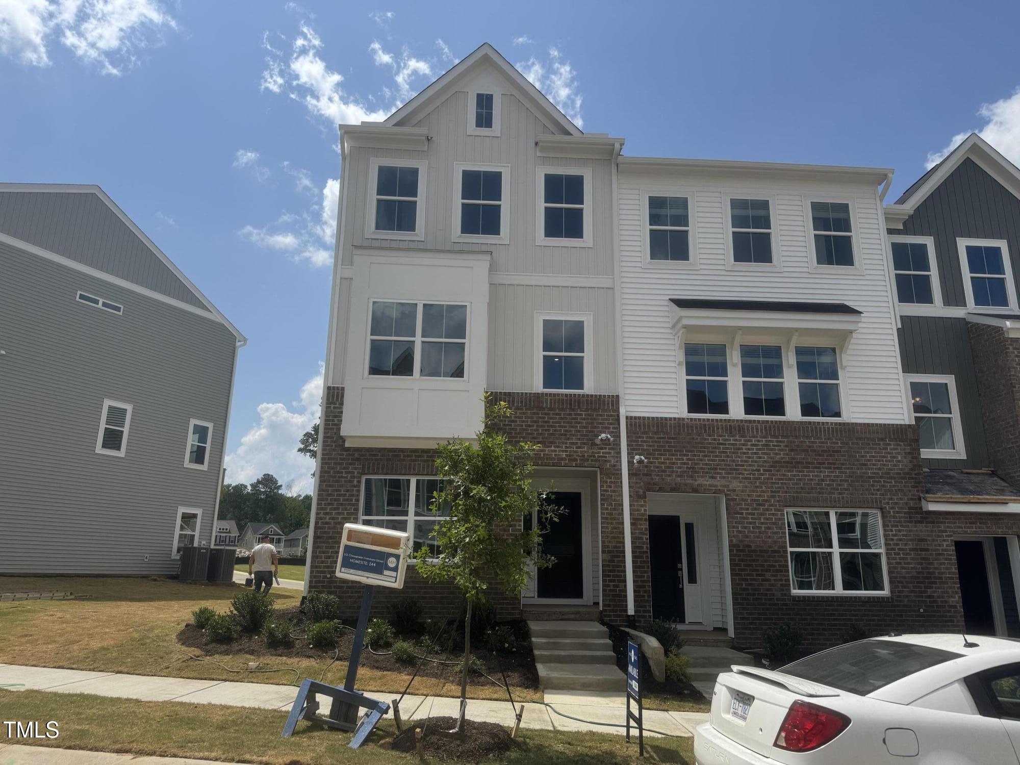 312 Chesapeak Commons Street # 144