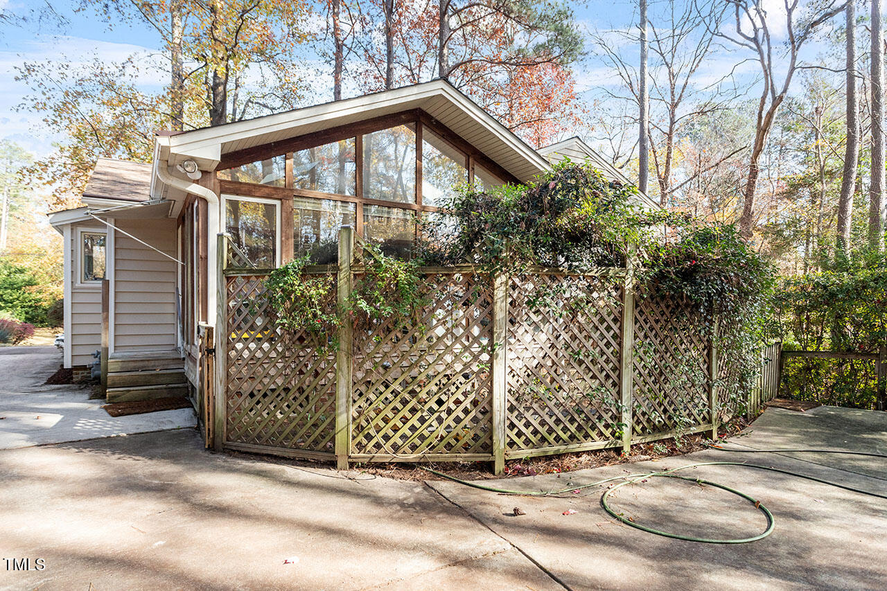 3924 Willow Oak Road