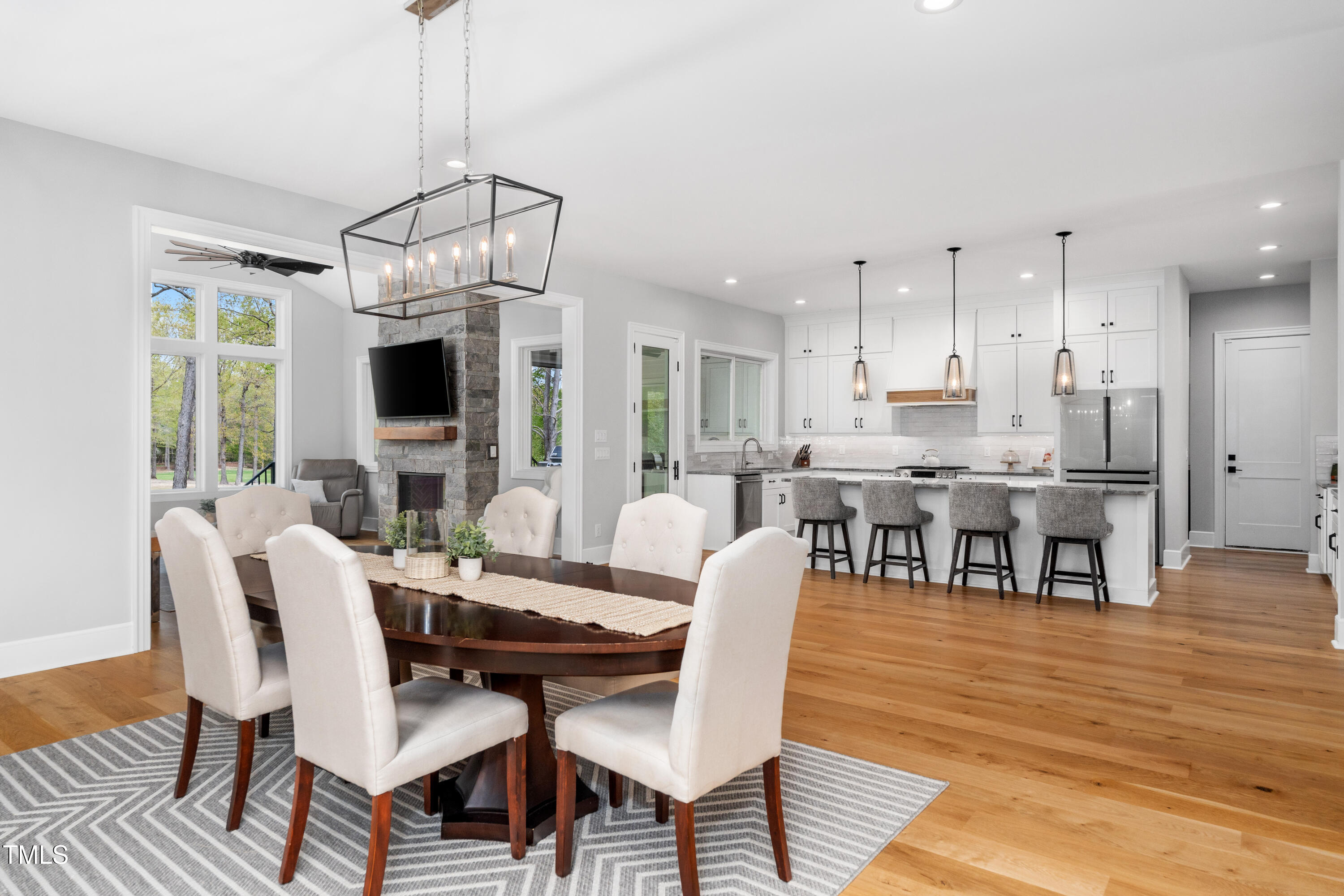 1213 Rocky Point Lane