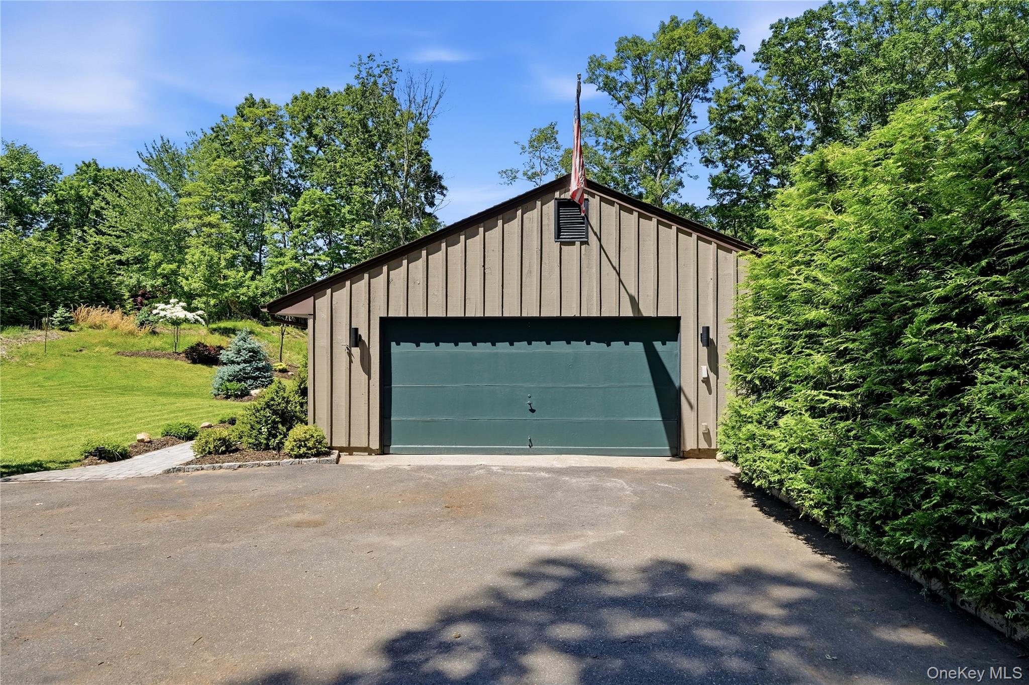 53 Soundview Drive