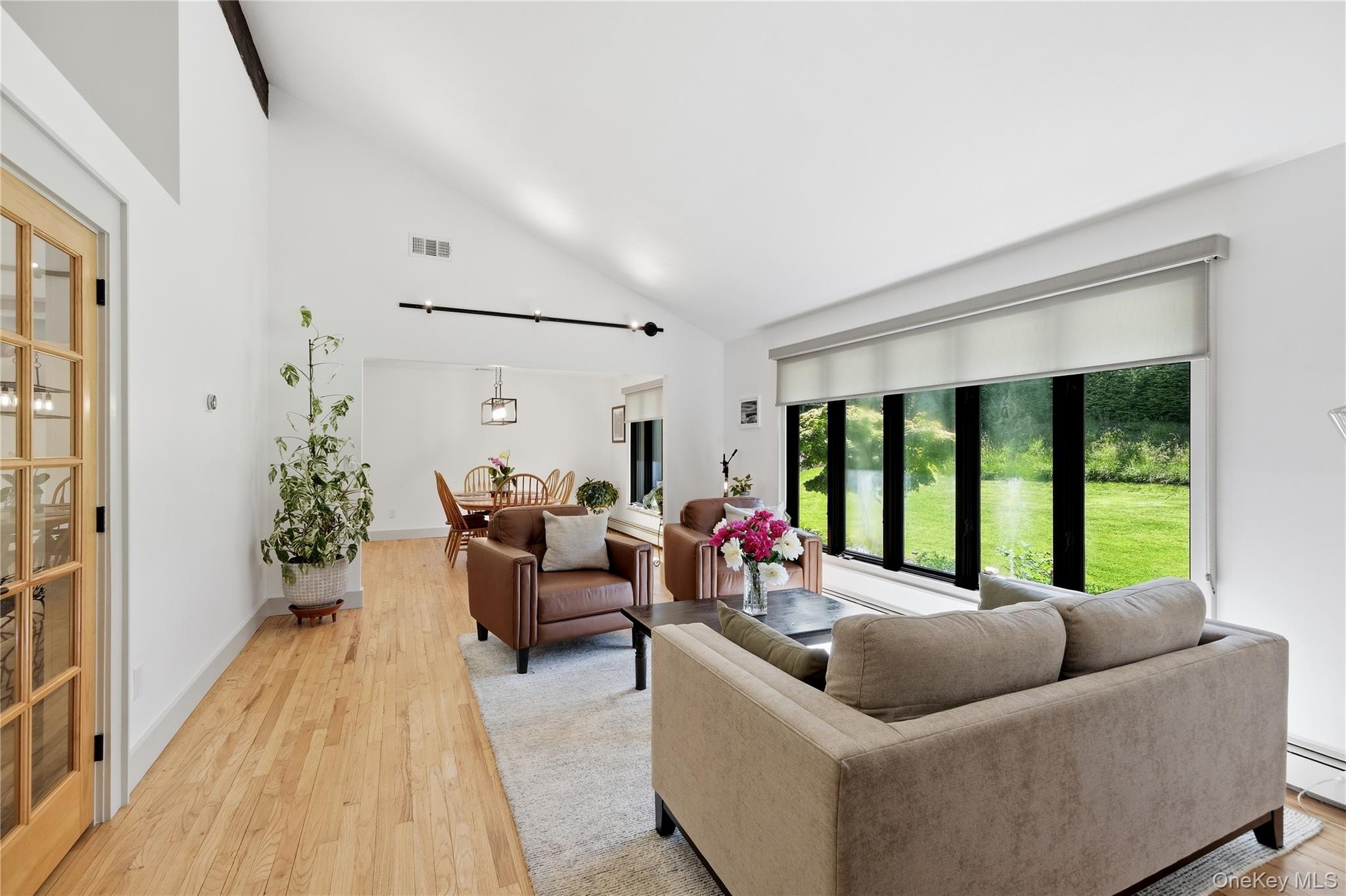 53 Soundview Drive