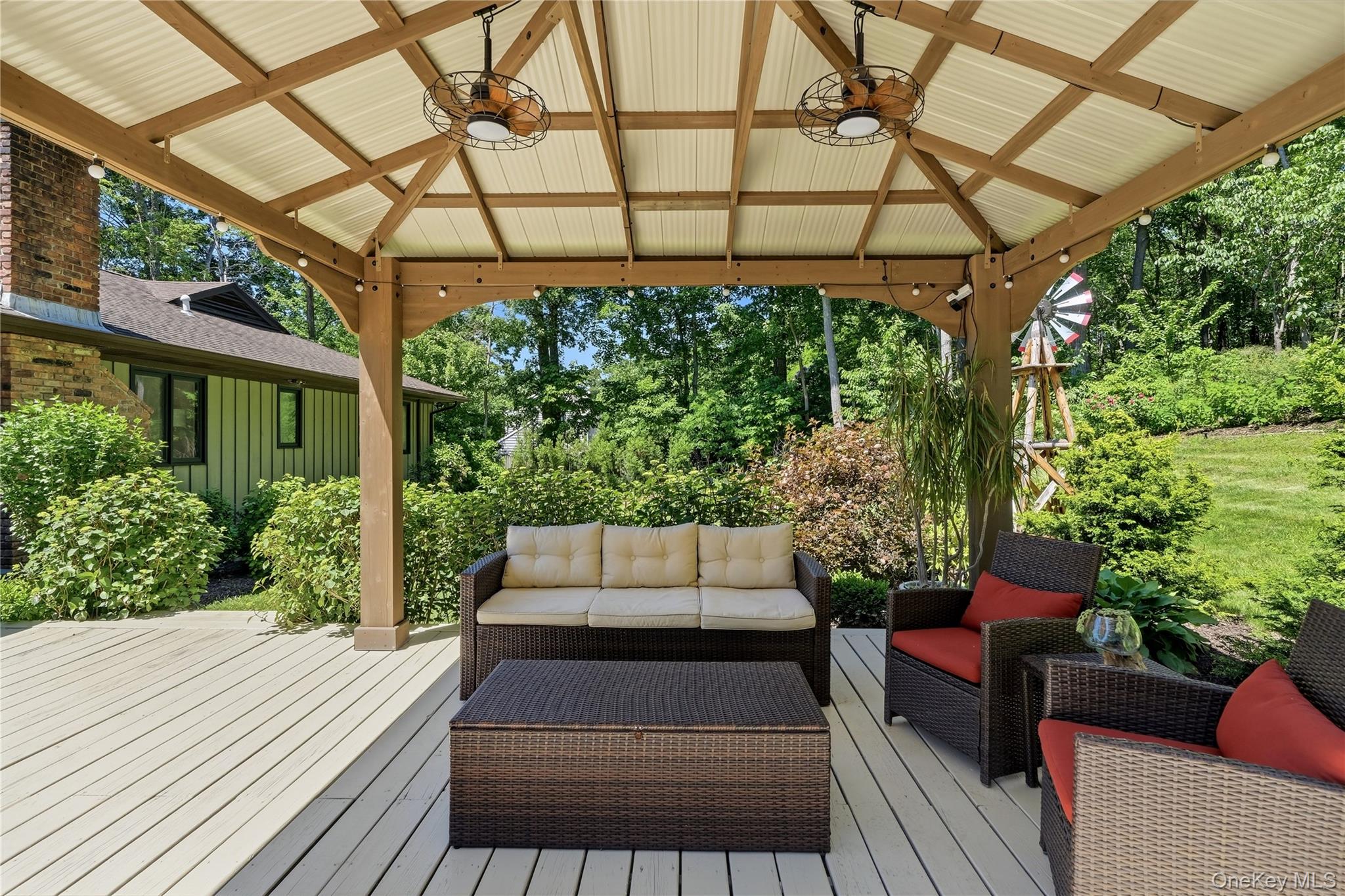 53 Soundview Drive