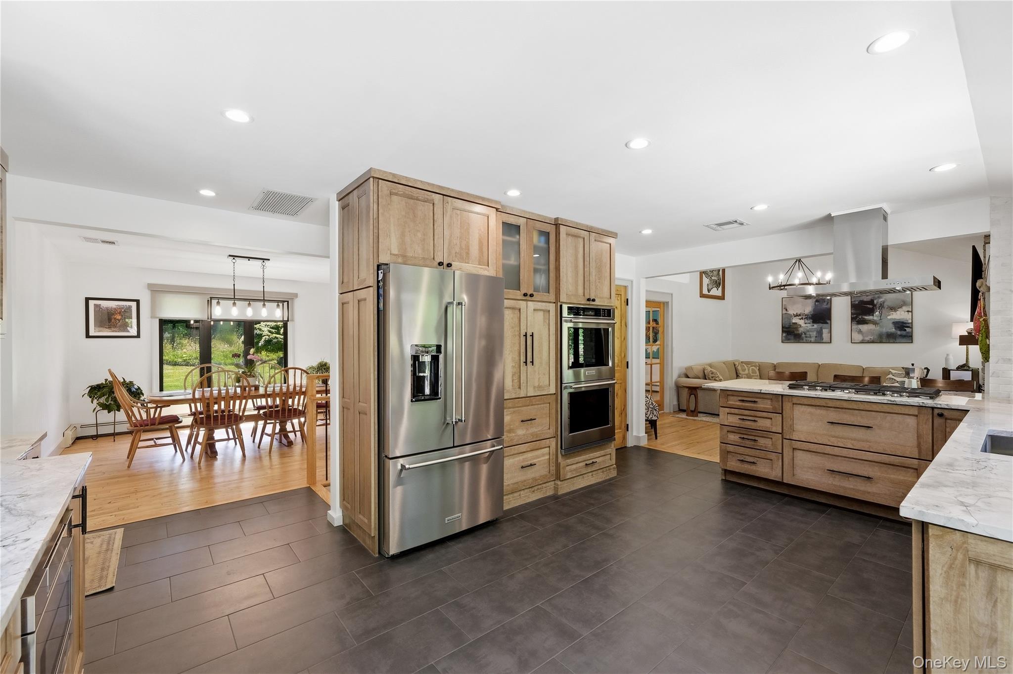 53 Soundview Drive
