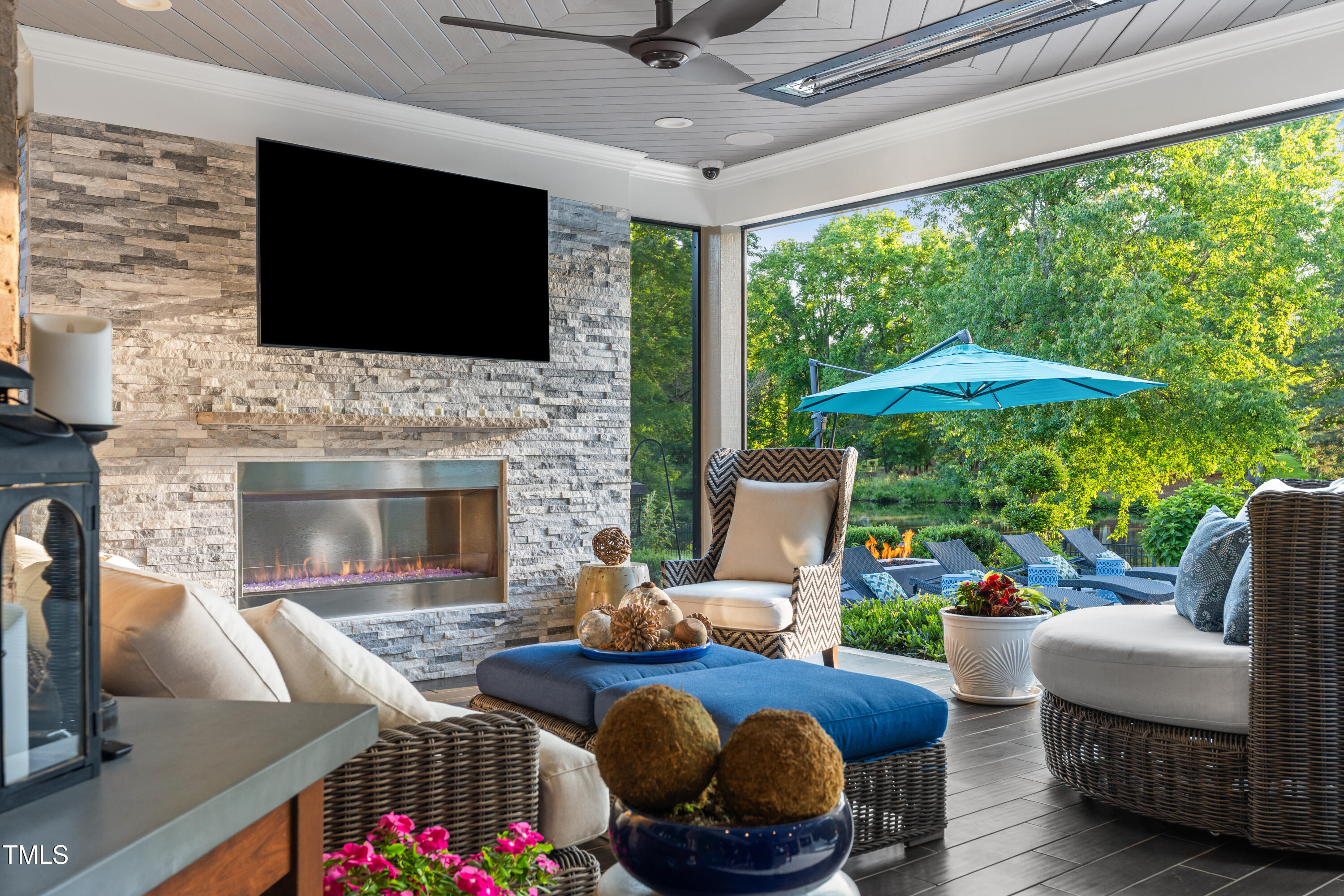 3829 Westbury Lake Drive