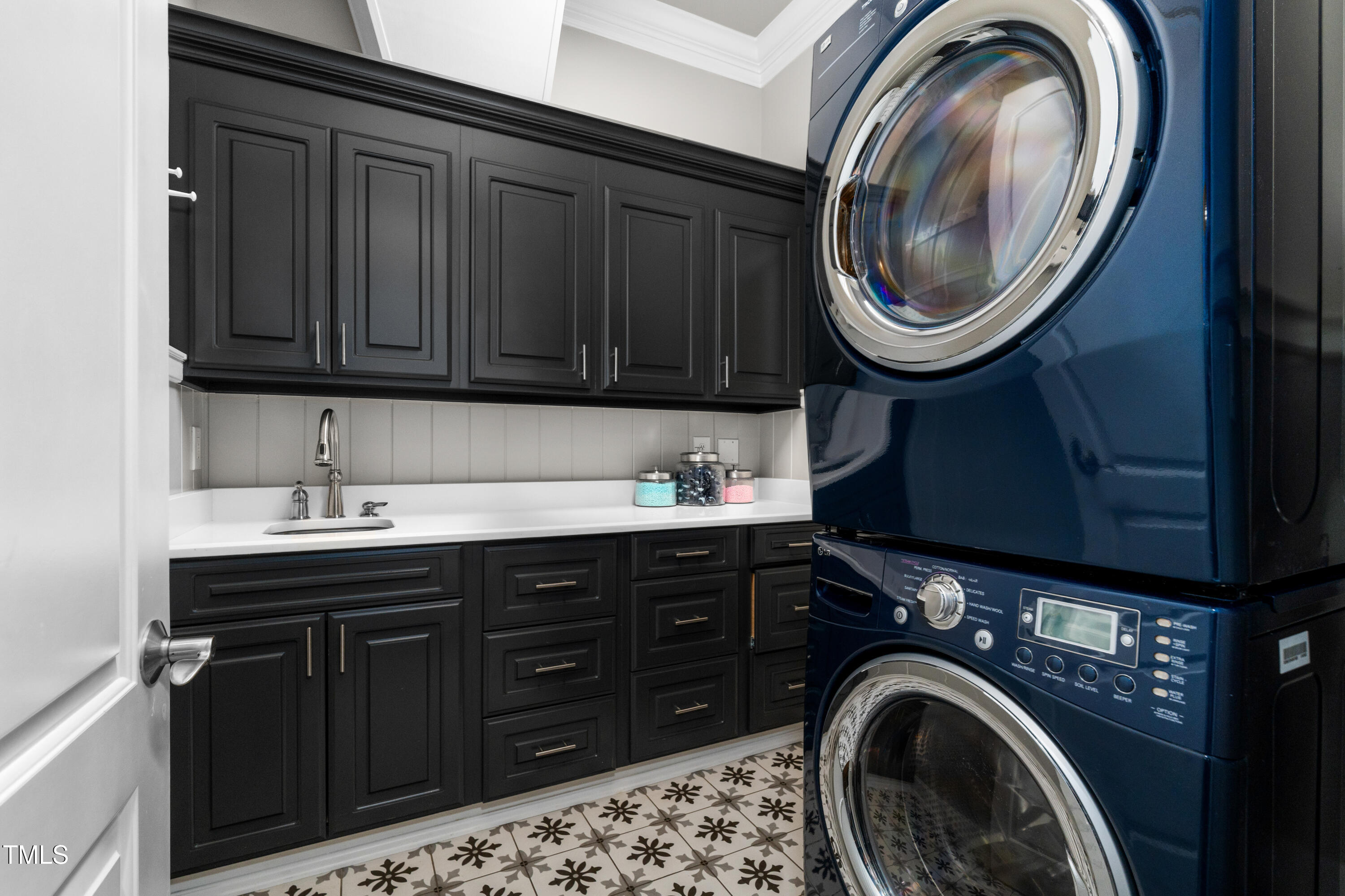 3829 Westbury Lake Drive