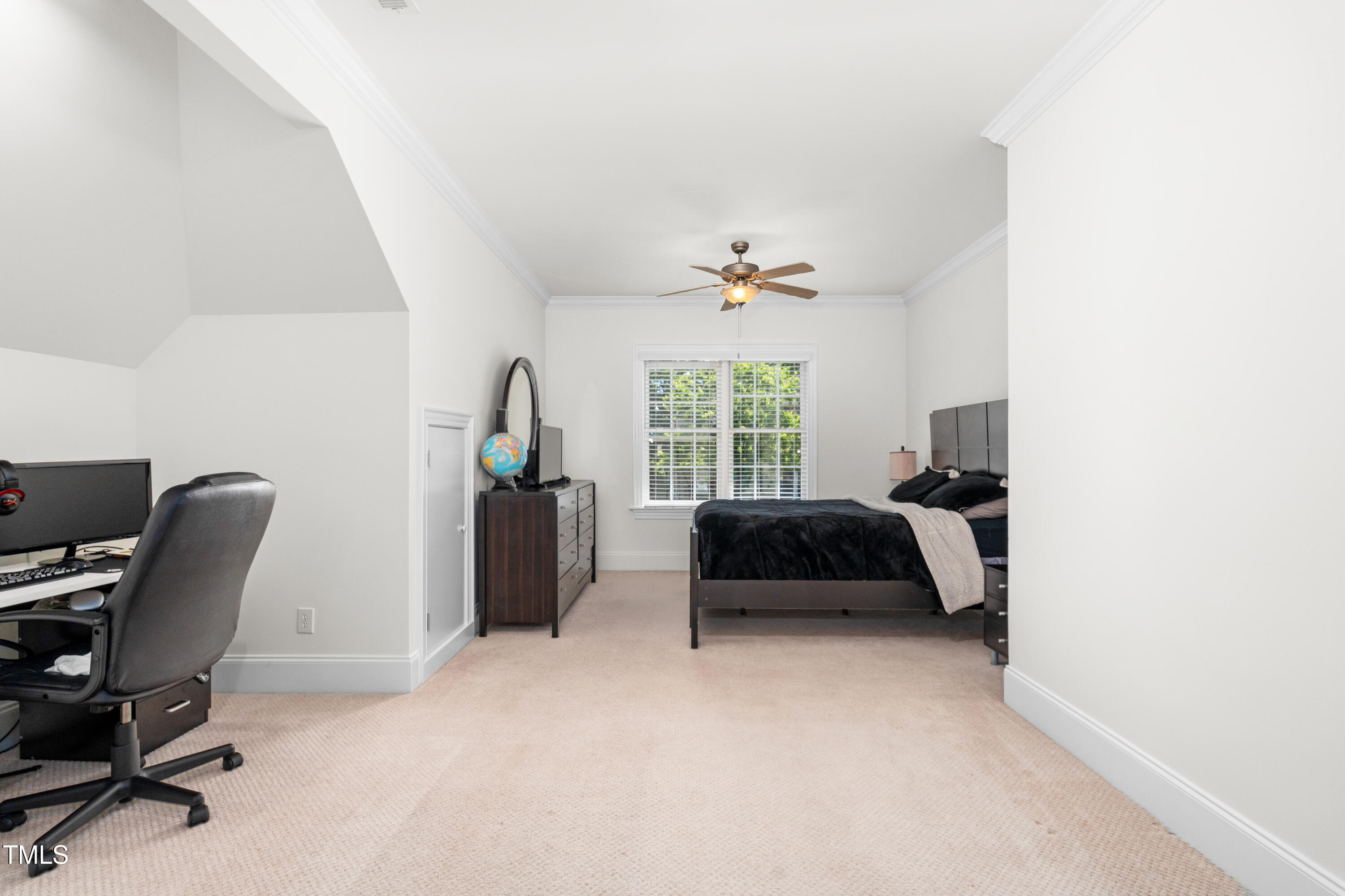 3829 Westbury Lake Drive