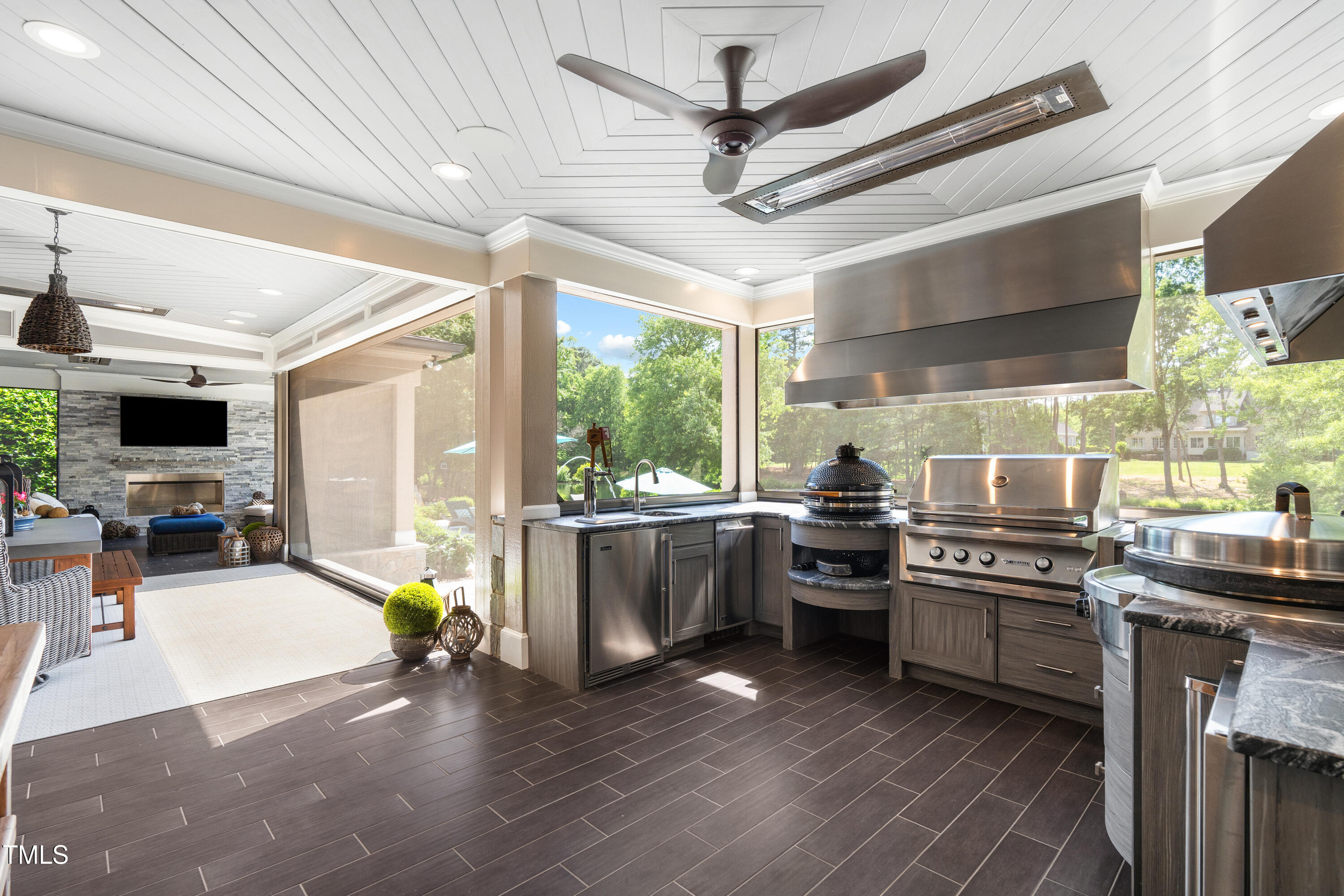 3829 Westbury Lake Drive