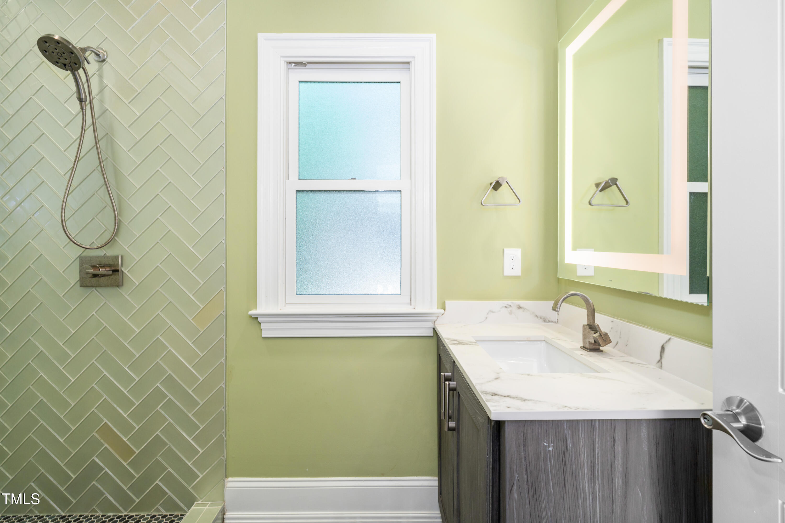 3829 Westbury Lake Drive